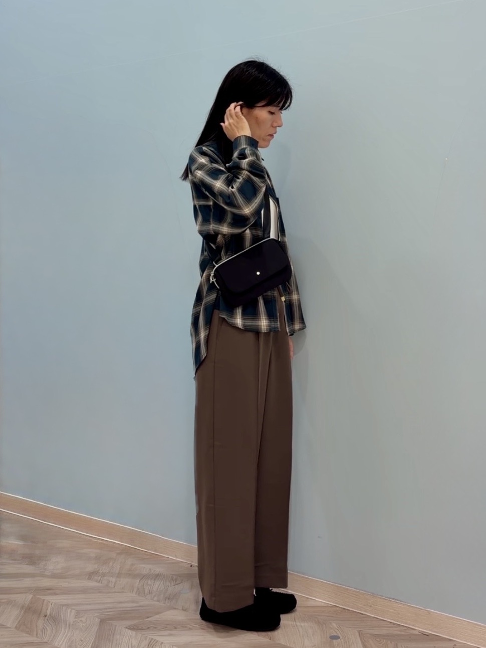 大西直穂さんの「SHOO･LA･RUE｜【洗濯後しわになりにくい/S-LL】気分で選ぶ 大人のデイリー使いに ベーシックシャツ」を使ったコーディネート