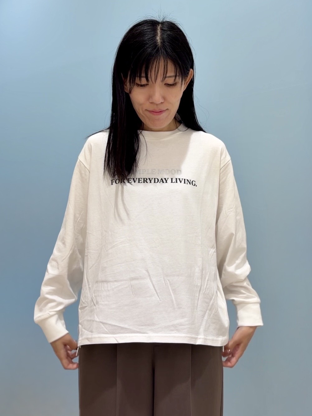 大西直穂さんの「SHOO･LA･RUE｜【洗濯後しわになりにくい/S-LL】気分で選ぶ 大人のデイリー使いに ベーシックシャツ」を使ったコーディネート