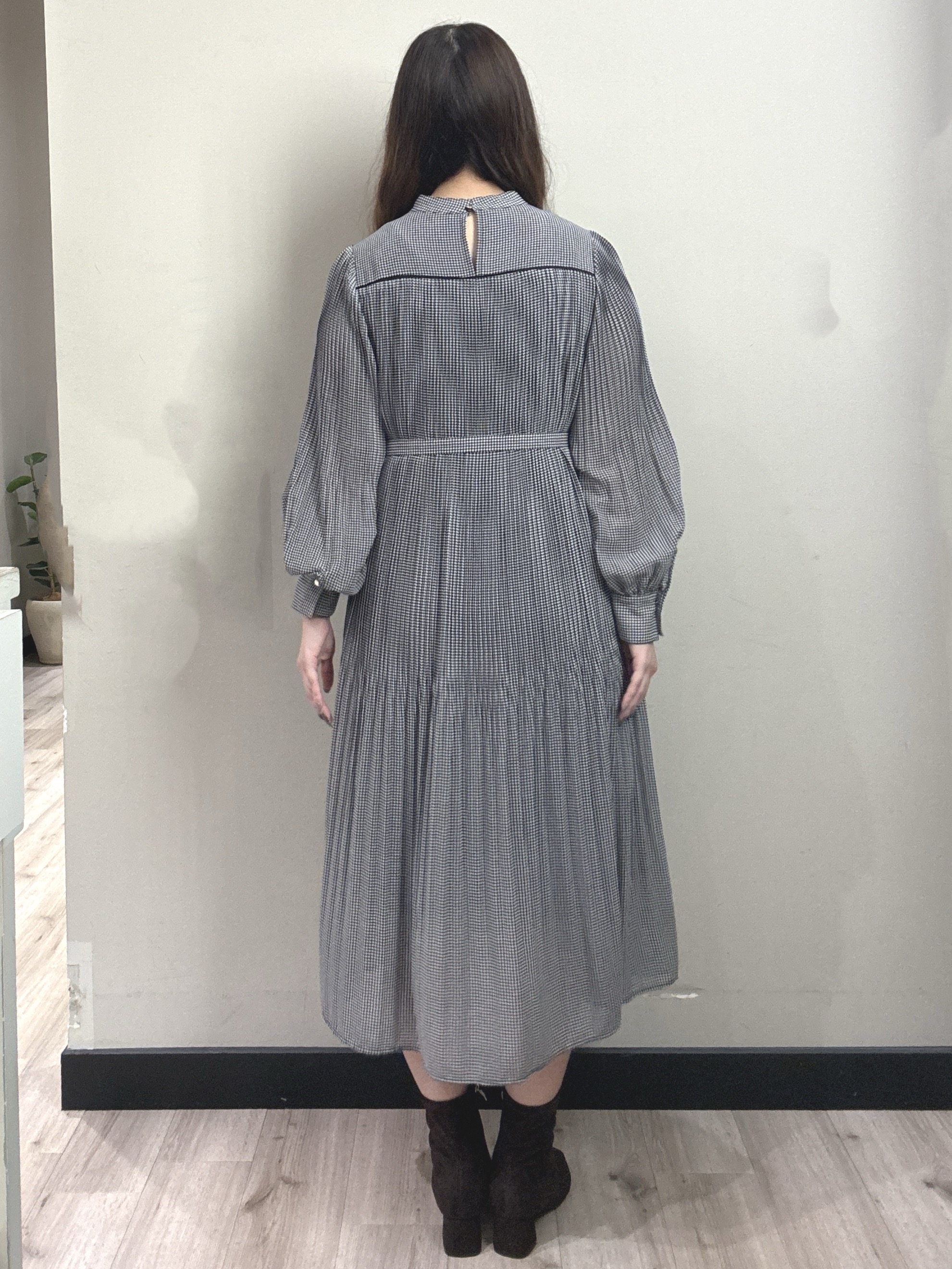 haruさんの「index｜【XS-3Lサイズ】ジョーゼットアソートプリーツワンピース《洗濯機OK／防シワ／イージーアイロン》」を使ったコーディネート