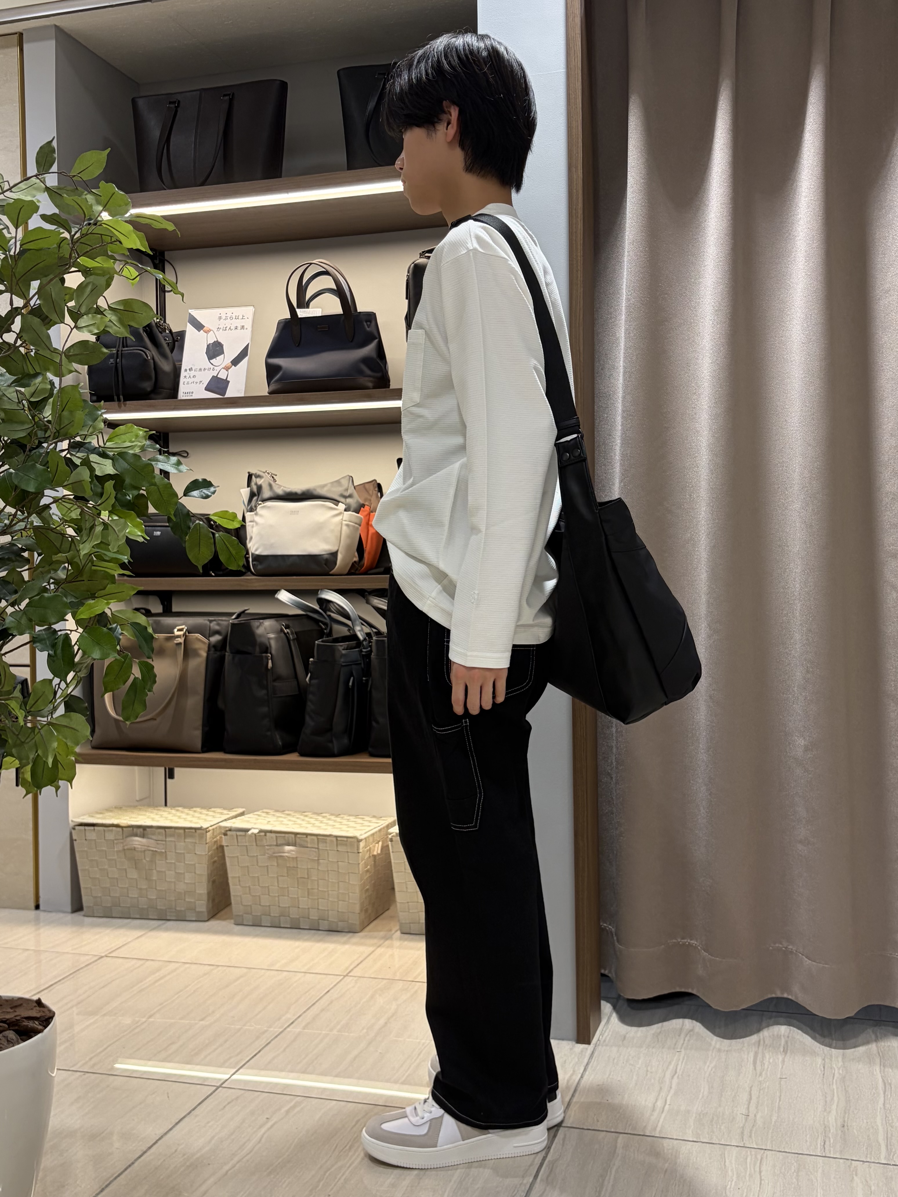 hiroさんの「TAKEO KIKUCHI｜【Made in JAPAN】ドモドソーラ ゴムメッシュベルト」を使ったコーディネート