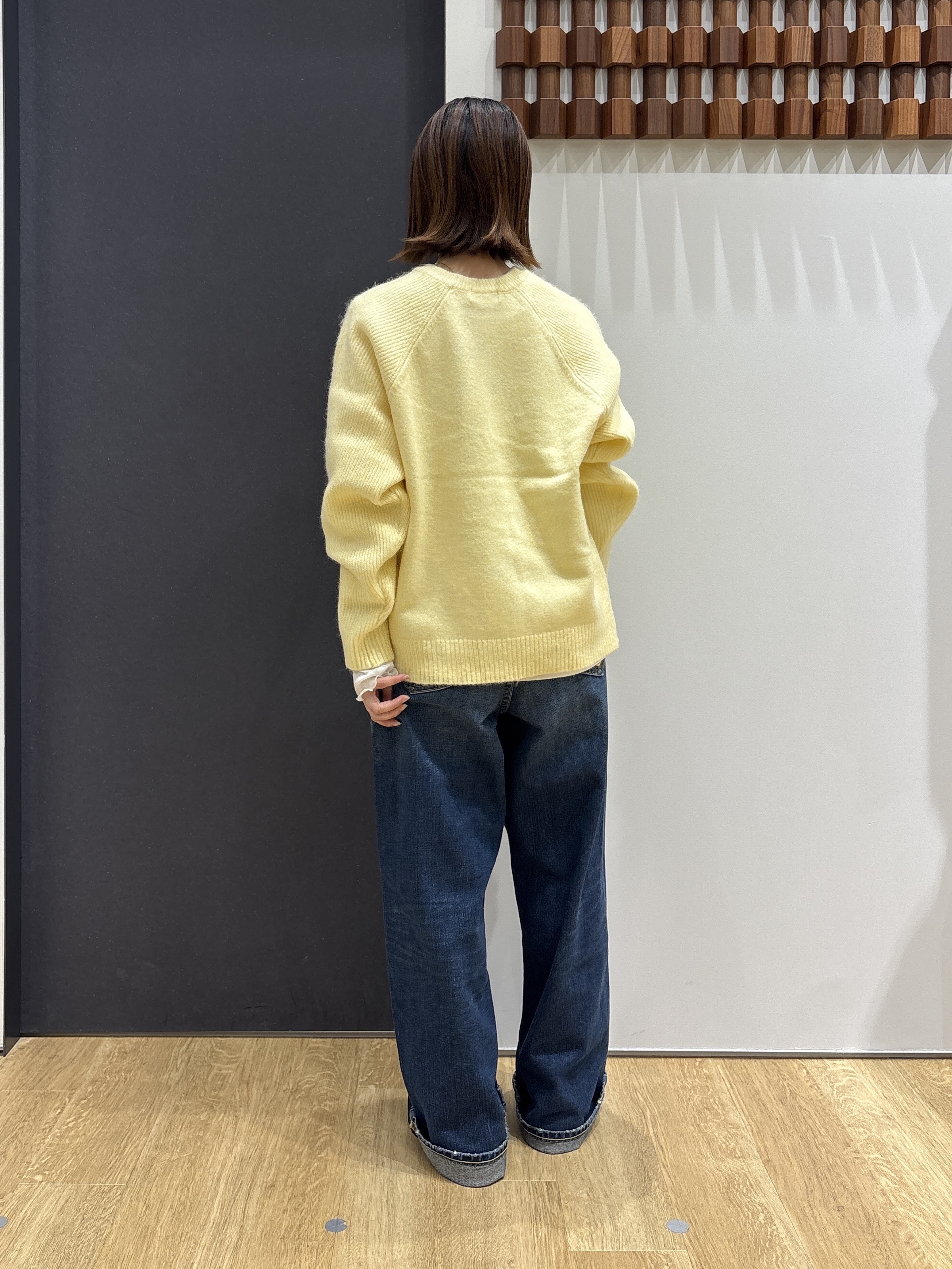risaさんの「Dessin｜【洗濯機OK/サスティナブル/6色展開】編地切替ラグラン ニットプルオーバー」を使ったコーディネート