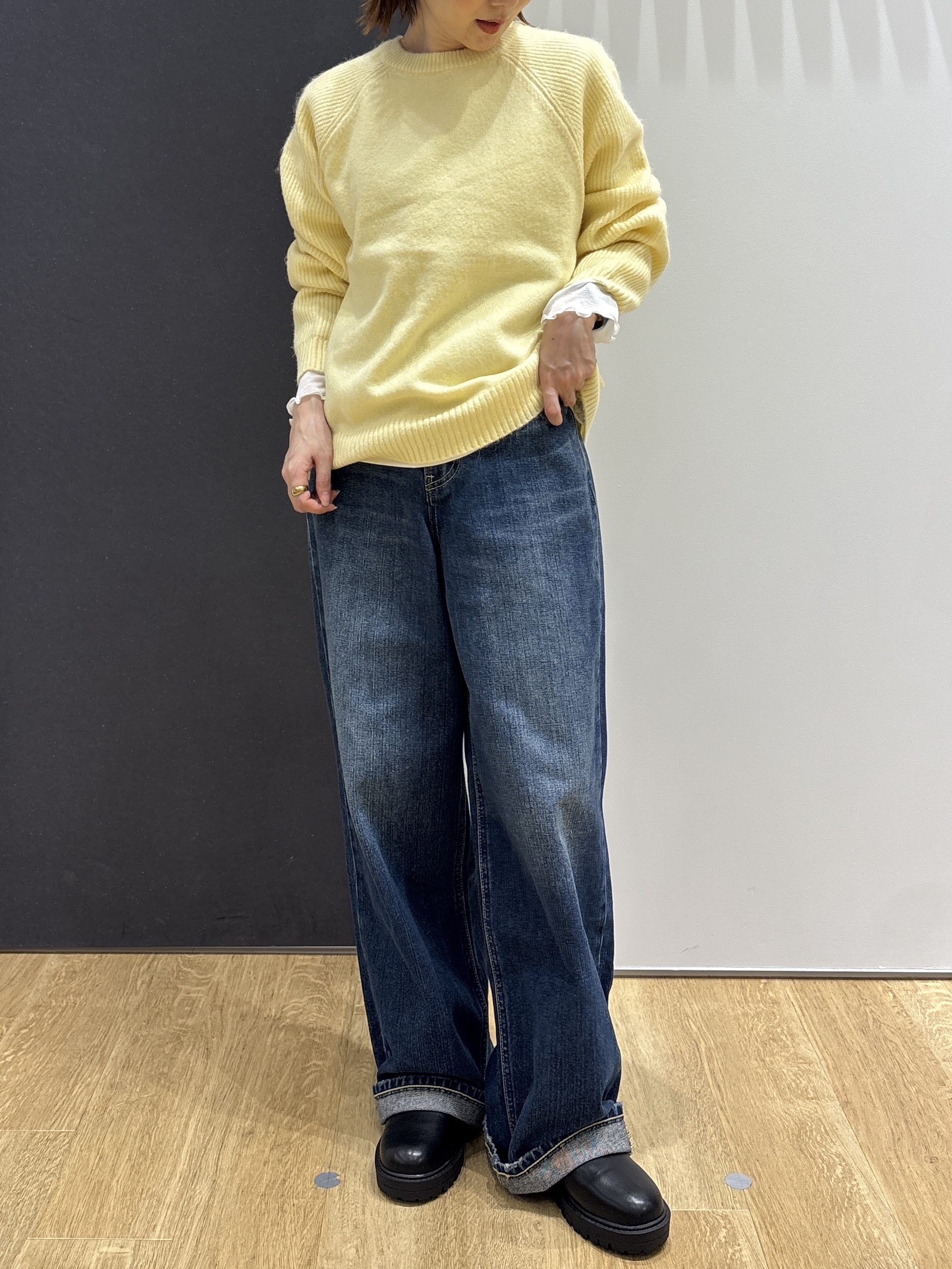 risaさんの「Dessin｜【洗濯機OK/サスティナブル/6色展開】編地切替ラグラン ニットプルオーバー」を使ったコーディネート