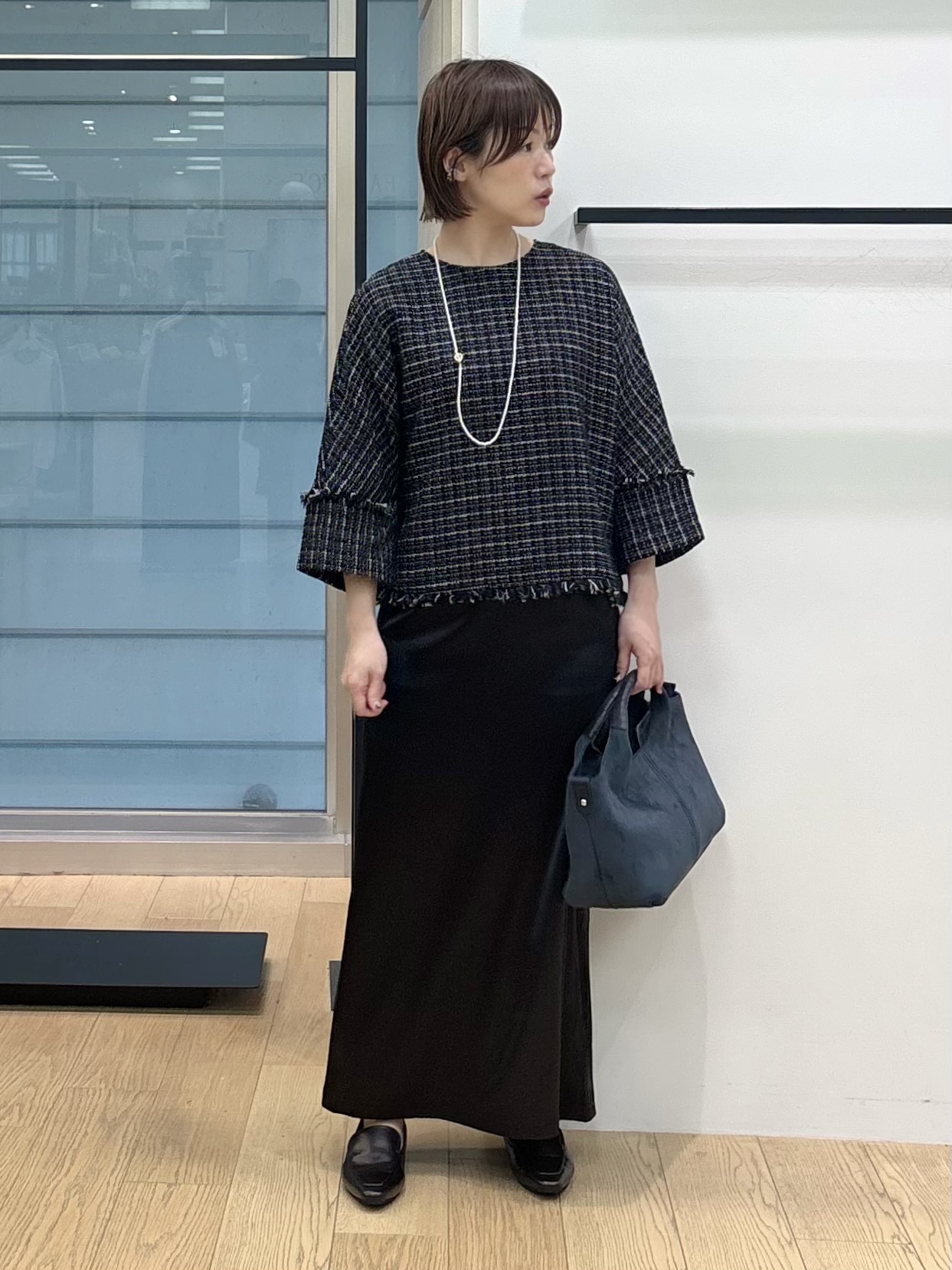 asamiさんの「INDIVI｜【華やか／1枚でサマになる】上品ツイードブラウス」を使ったコーディネート