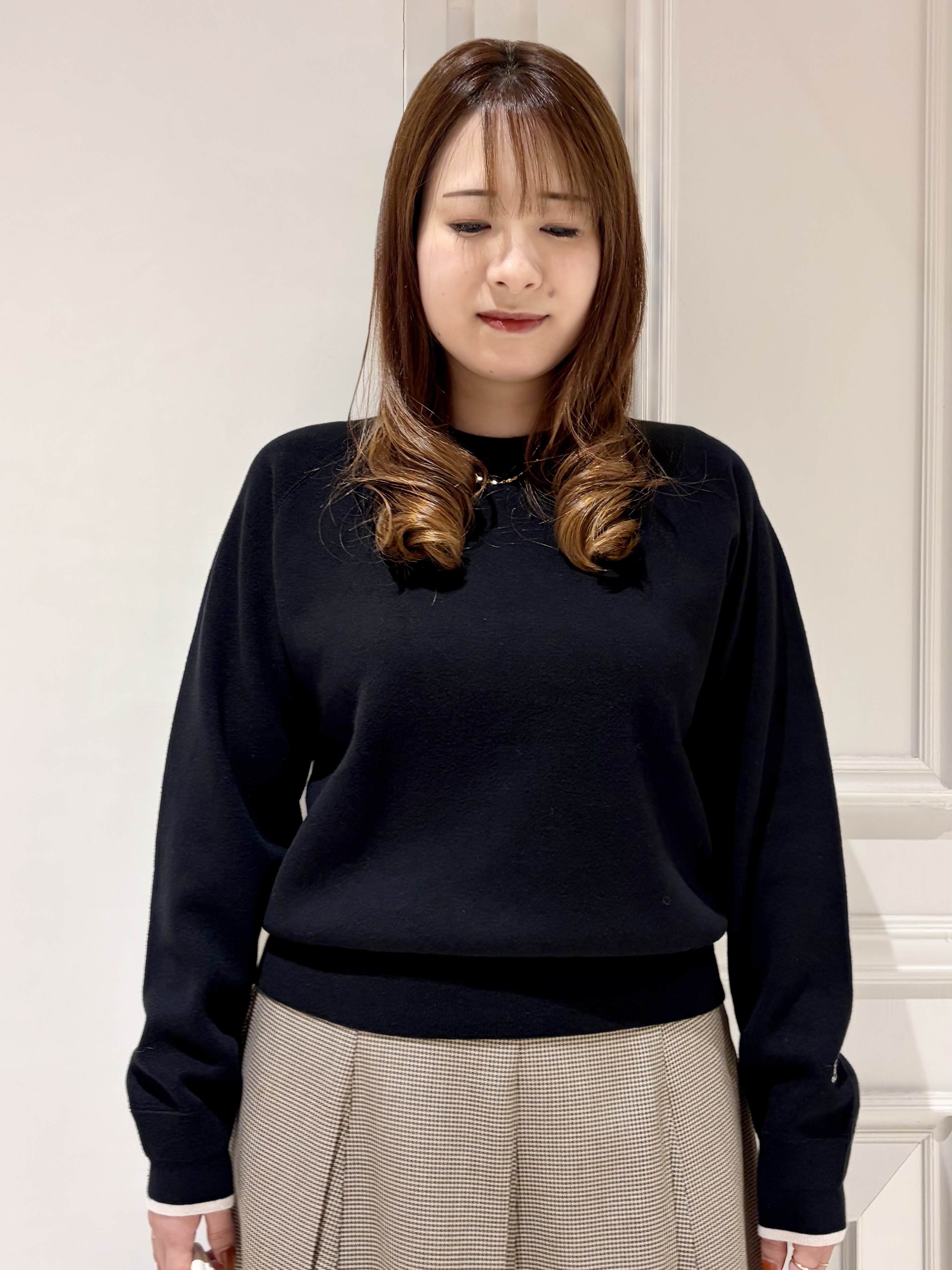 minowaさんの「DRESSTERIOR｜【6色展開/マシンウォッシャブル】コットンカシミヤニット」を使ったコーディネート