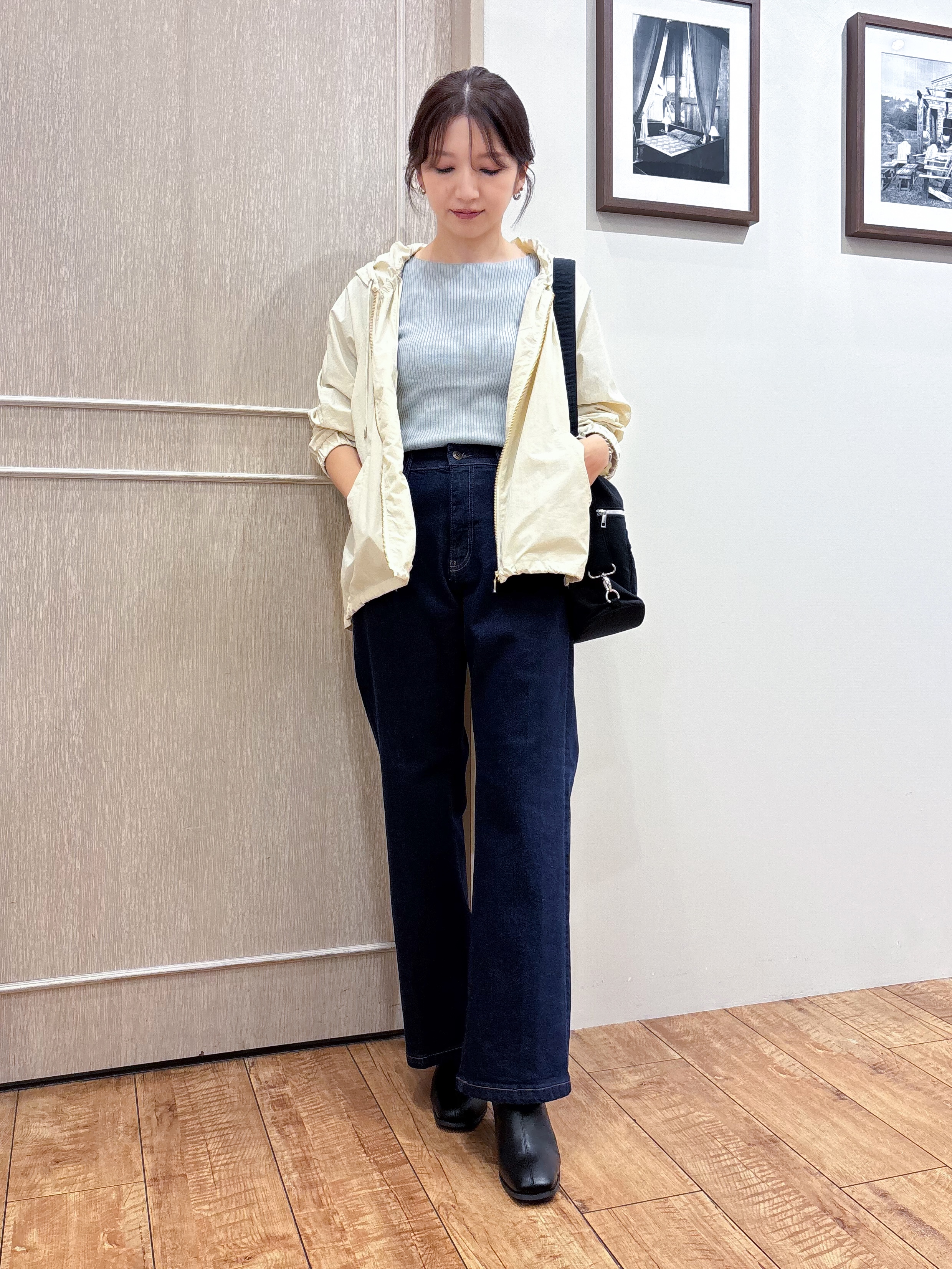 なみさんの「SHOO･LA･RUE｜【S-LL/撥水】ゴールドパーツで女性らしく ギャザーブルゾン」を使ったコーディネート