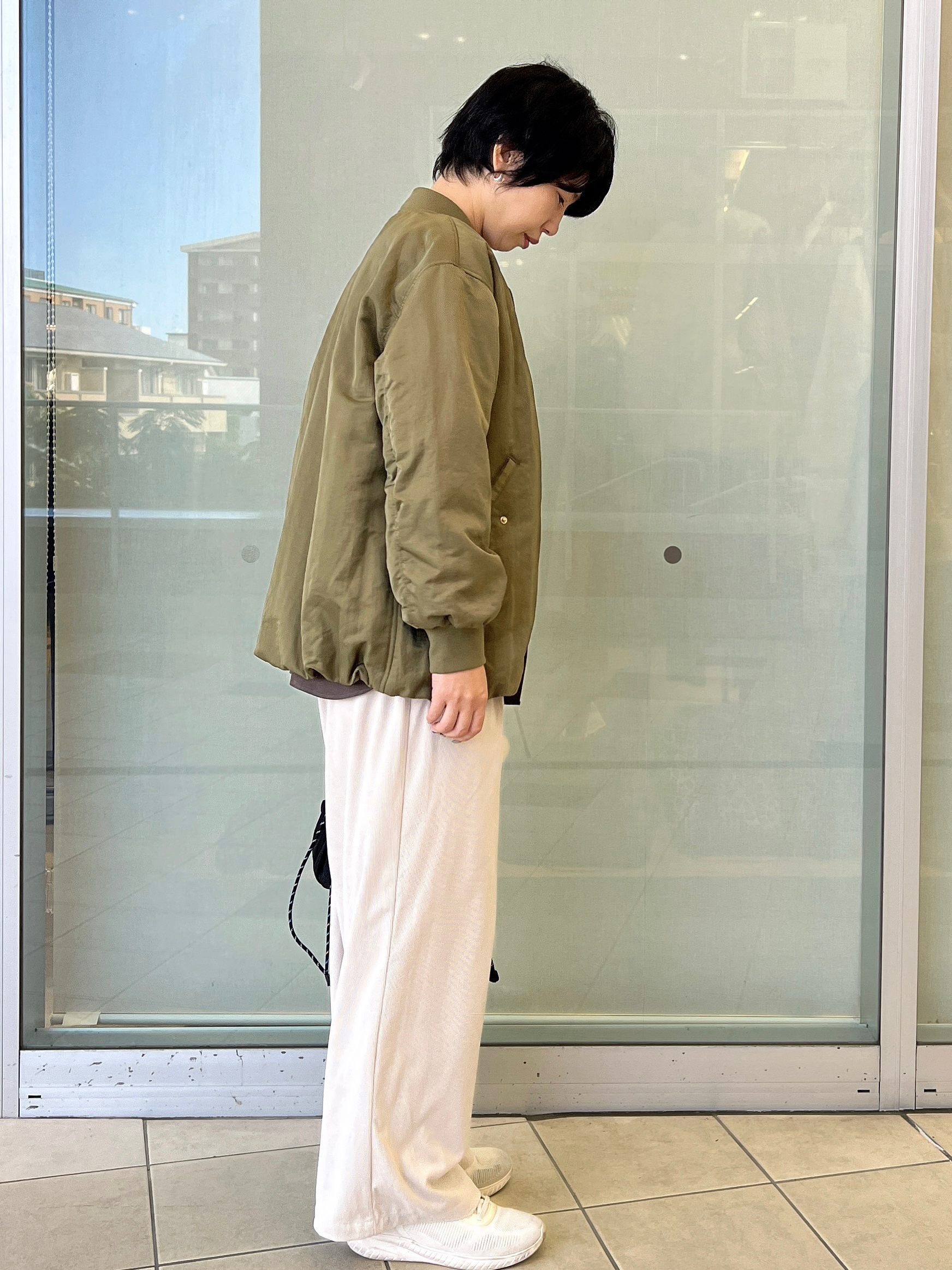 yo-koさんの「OPAQUE.CLIP｜【保温中綿／撥水】ミドルMA－1《洗濯機OK》」を使ったコーディネート
