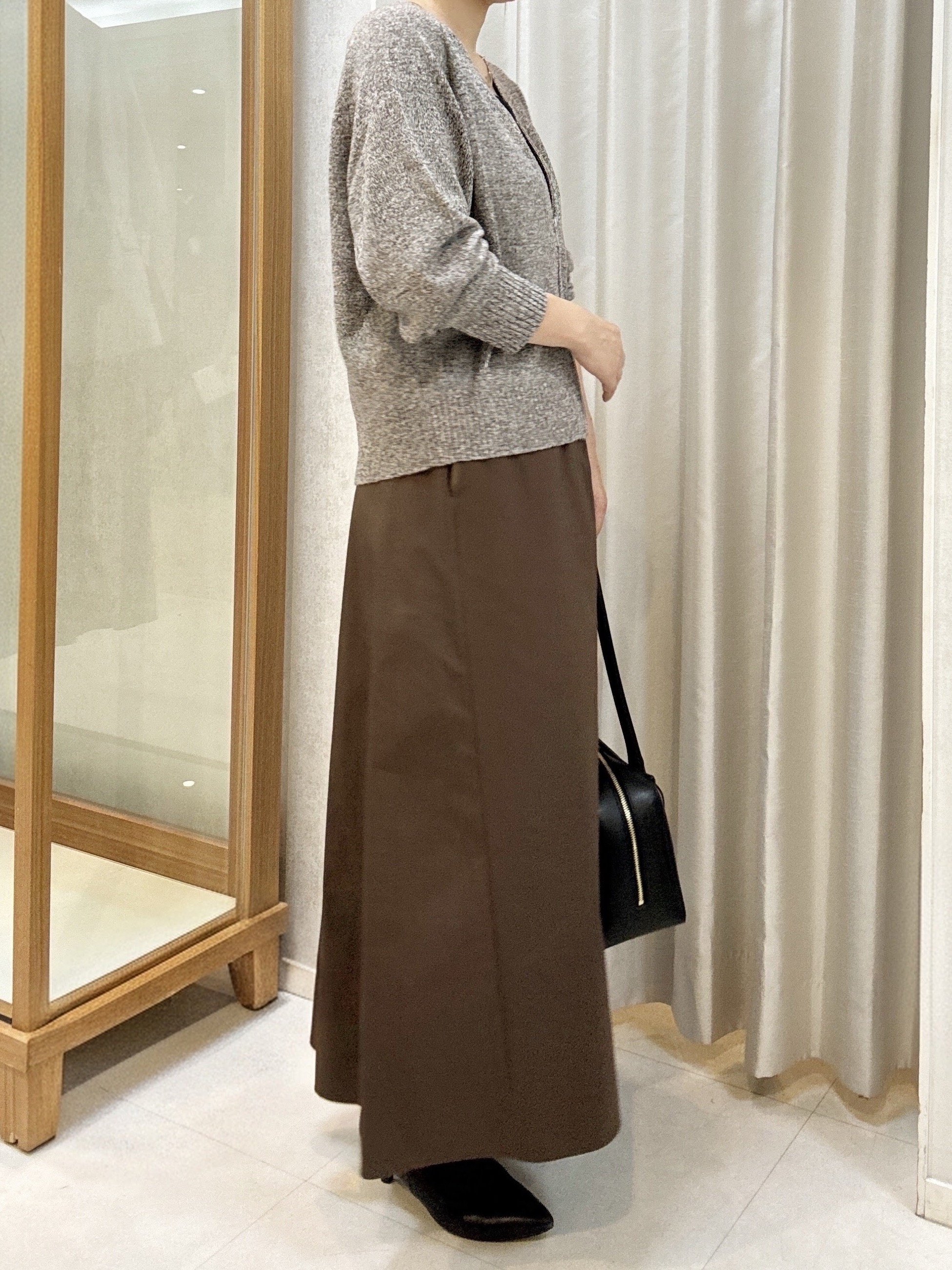 tomoさんの「UNTITLED｜【アンサンブル可/秋羽織り】杢調ジップカーディガン」を使ったコーディネート