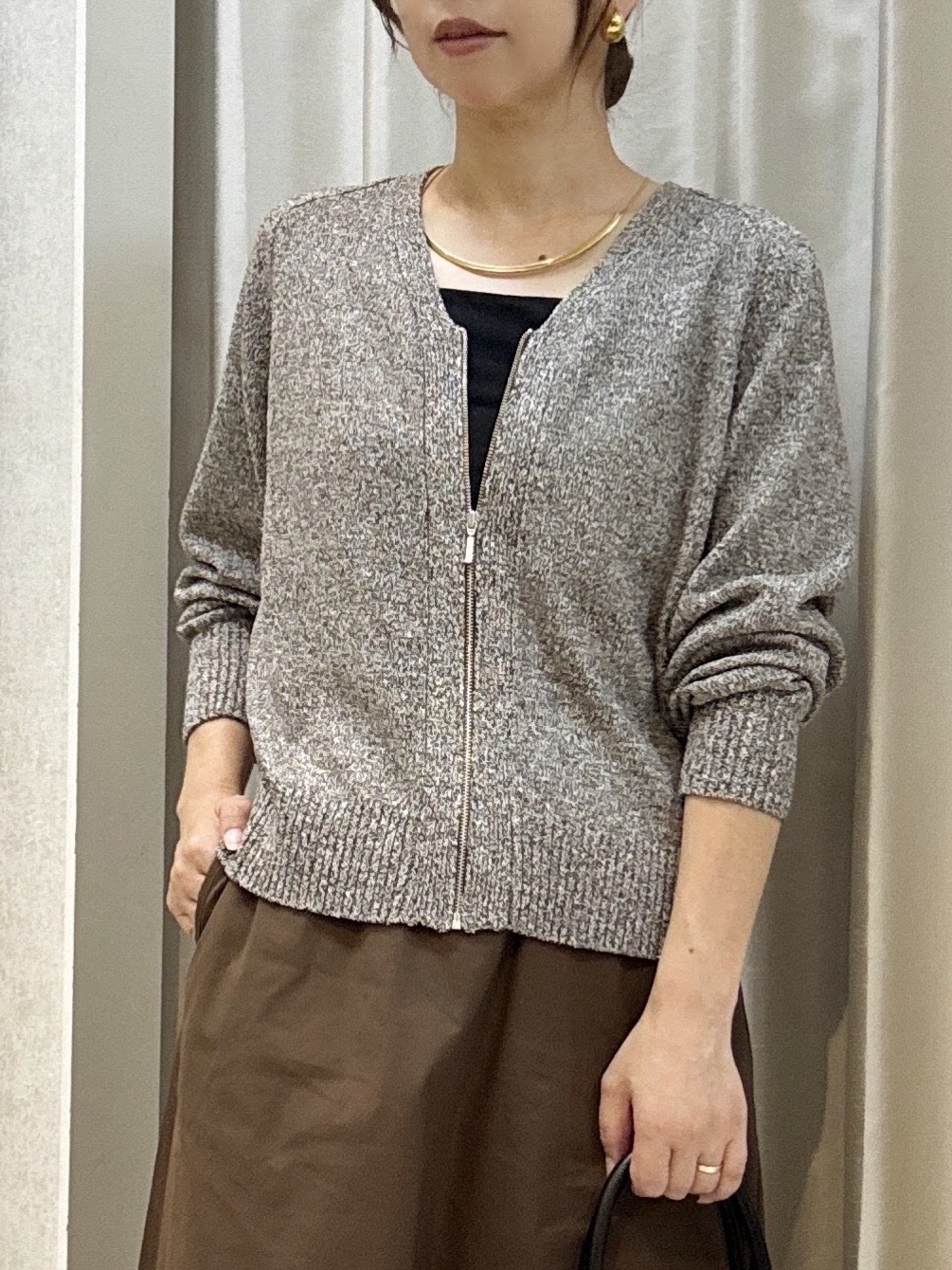 tomoさんの「UNTITLED｜【アンサンブル可/秋羽織り】杢調ジップカーディガン」を使ったコーディネート
