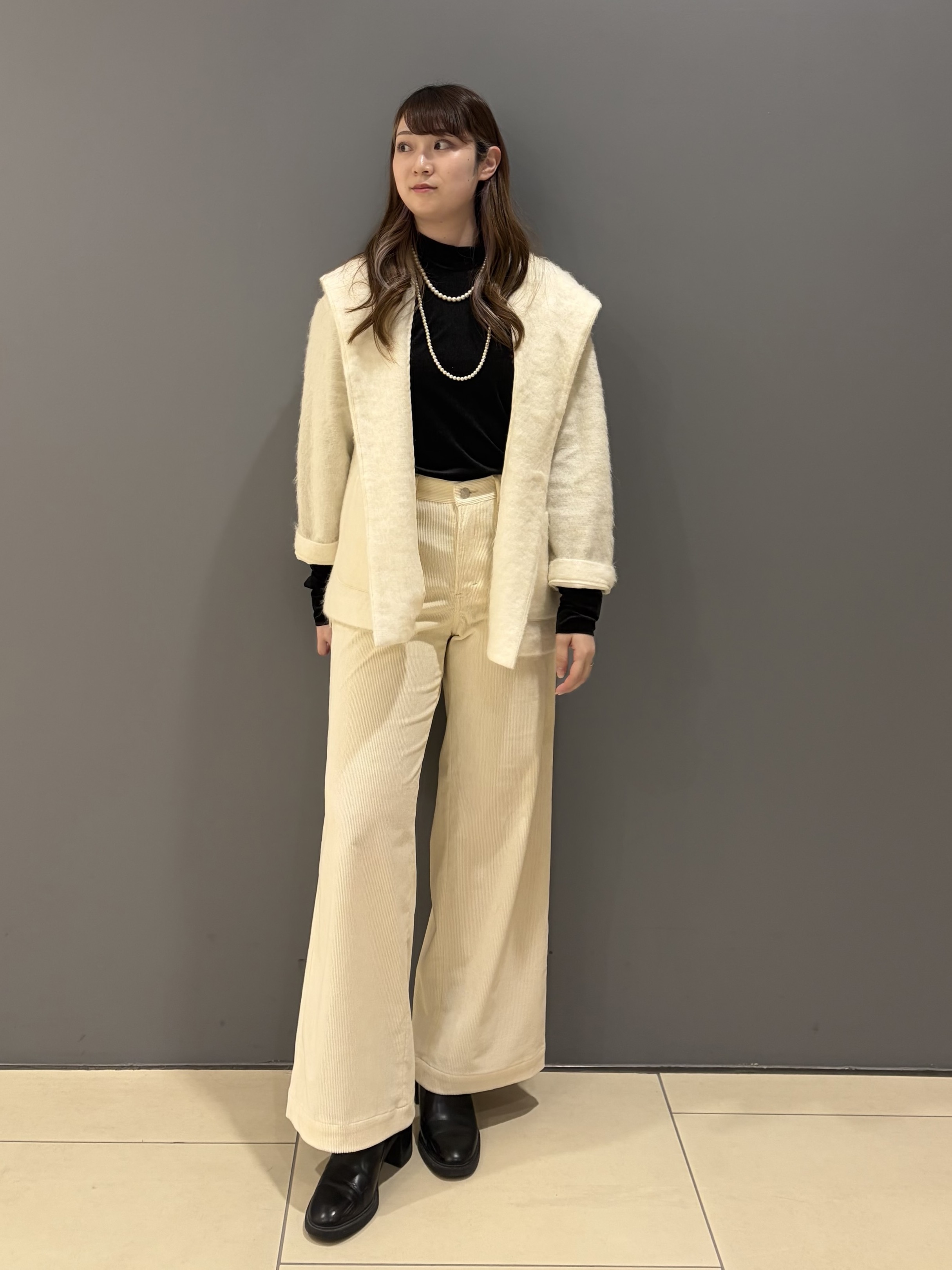 miさんの「UNTITLED｜【軽アウター/秋羽織り】シャギーフーディ―カーディガン」を使ったコーディネート