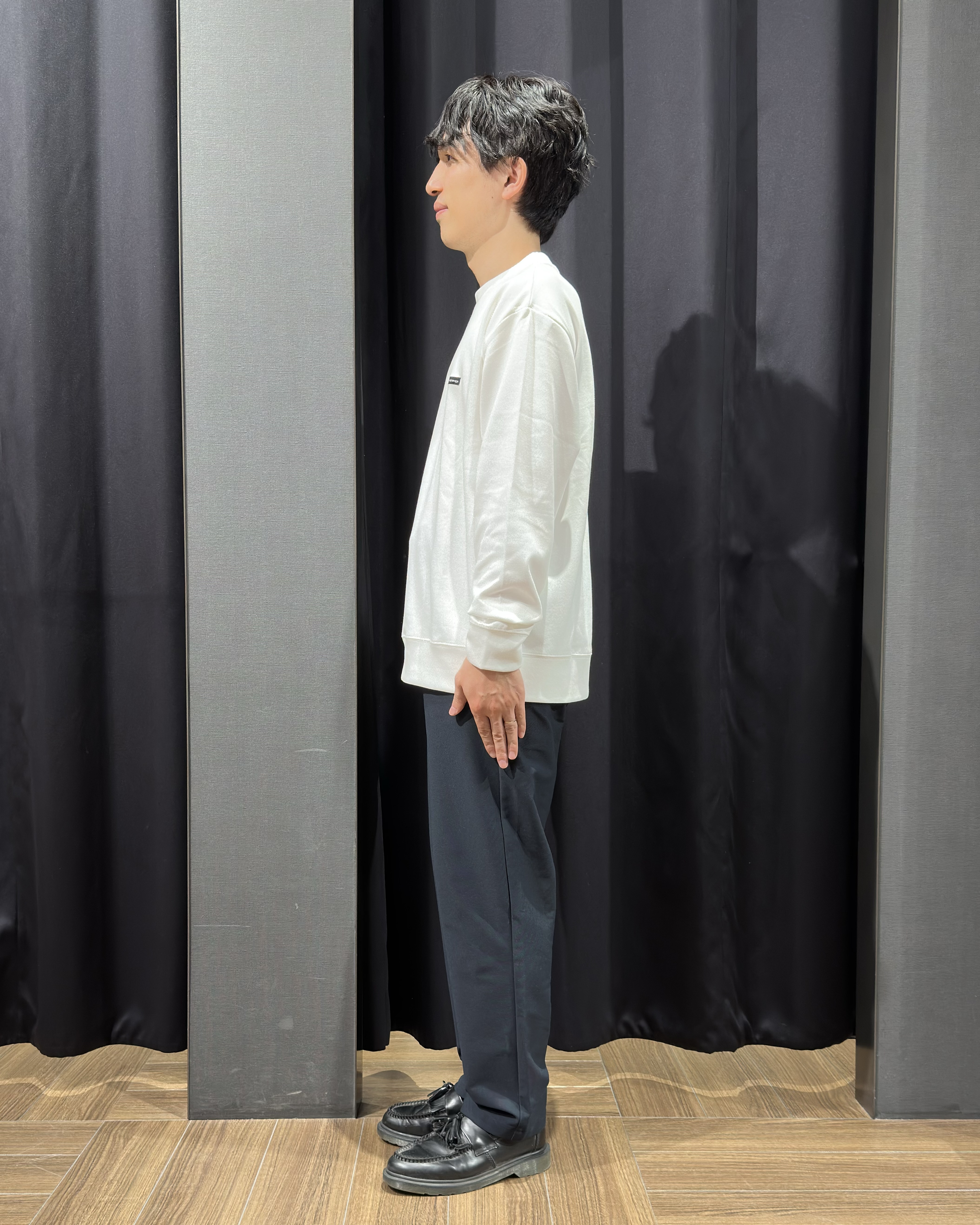 tomoyaさんの「THE SHOP TK｜【洗濯機OK】格子織 長袖シャツ」を使ったコーディネート