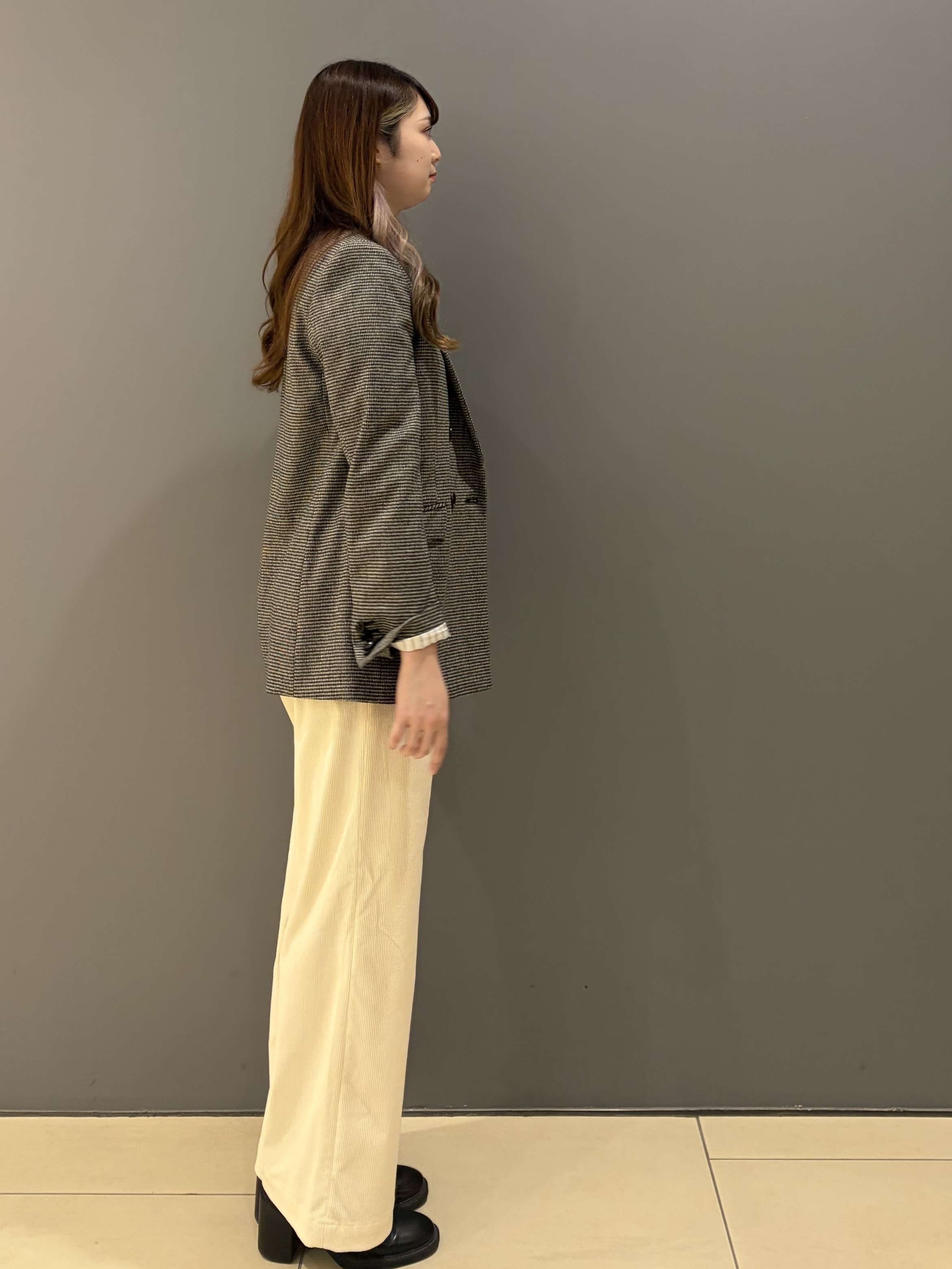 miさんの「UNTITLED｜【セットアップ可/秋羽織り】ウールダブルジャケット」を使ったコーディネート