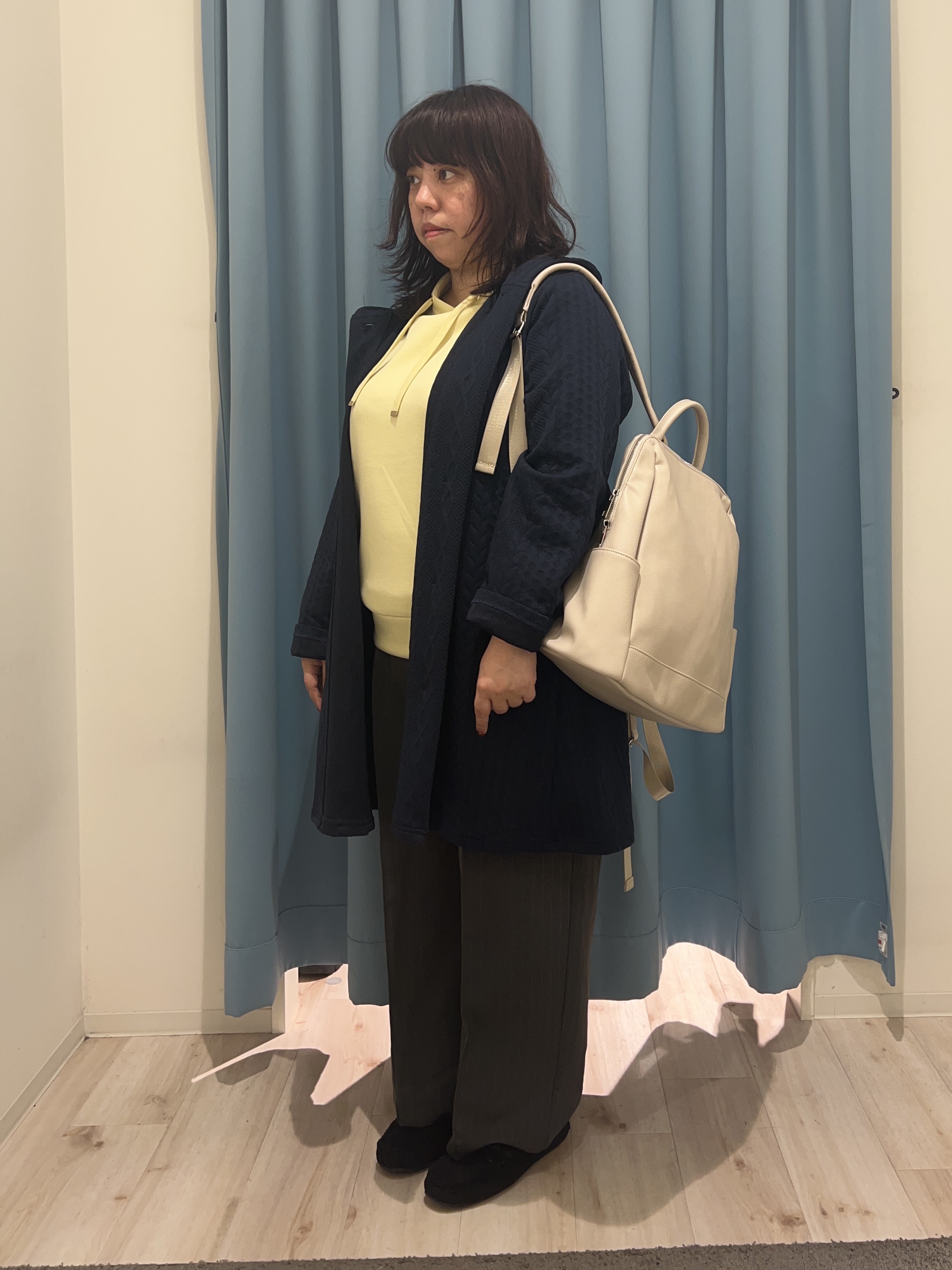 くーさんの「SHOO･LA･RUE｜【S-LL/体型カバー】もちさらなめらかタッチ 抜き襟風トップス」を使ったコーディネート