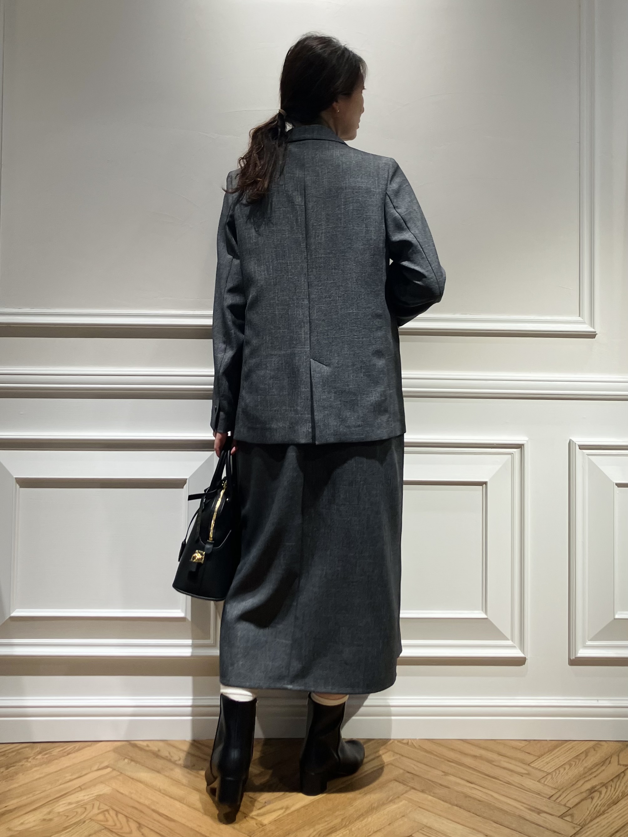 TSUKUIさんの「DRESSTERIOR｜シャークスキン ラフジャケット」を使ったコーディネート