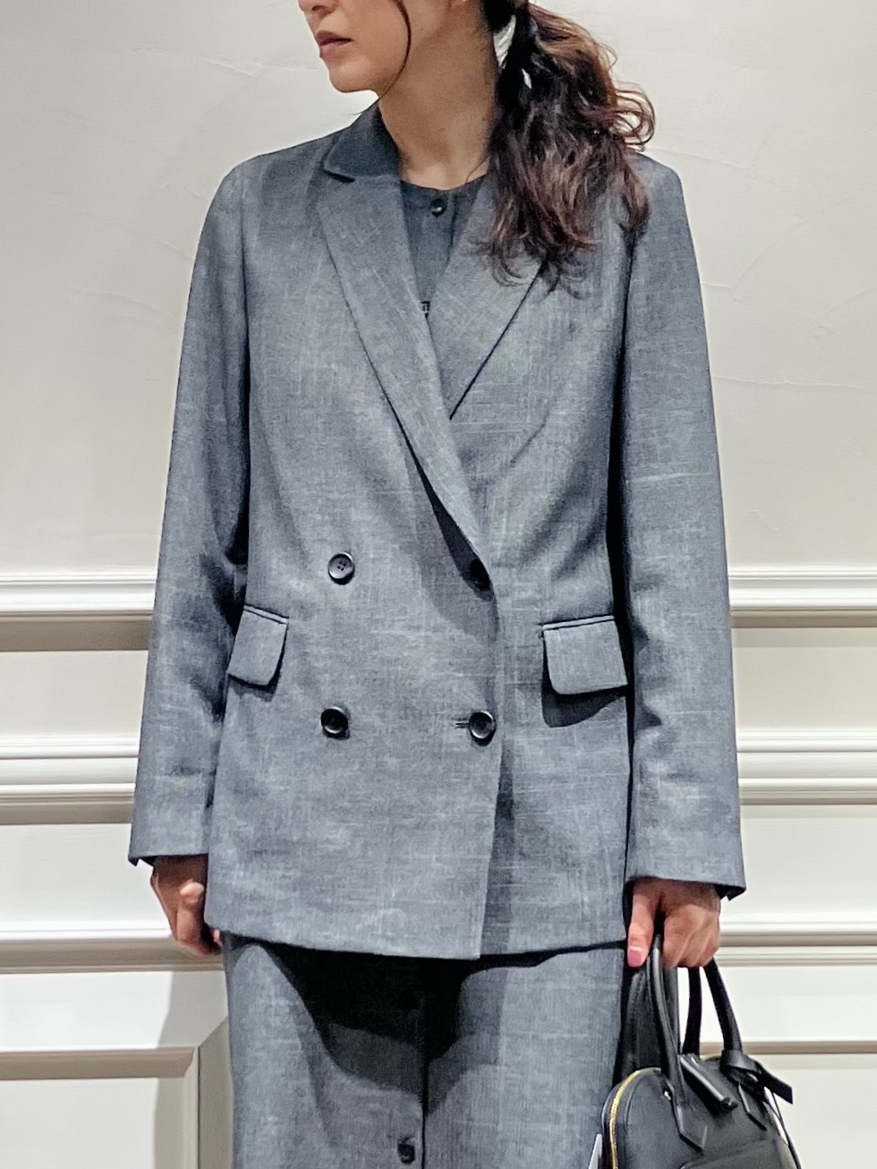 TSUKUIさんの「DRESSTERIOR｜シャークスキン ラフジャケット」を使ったコーディネート