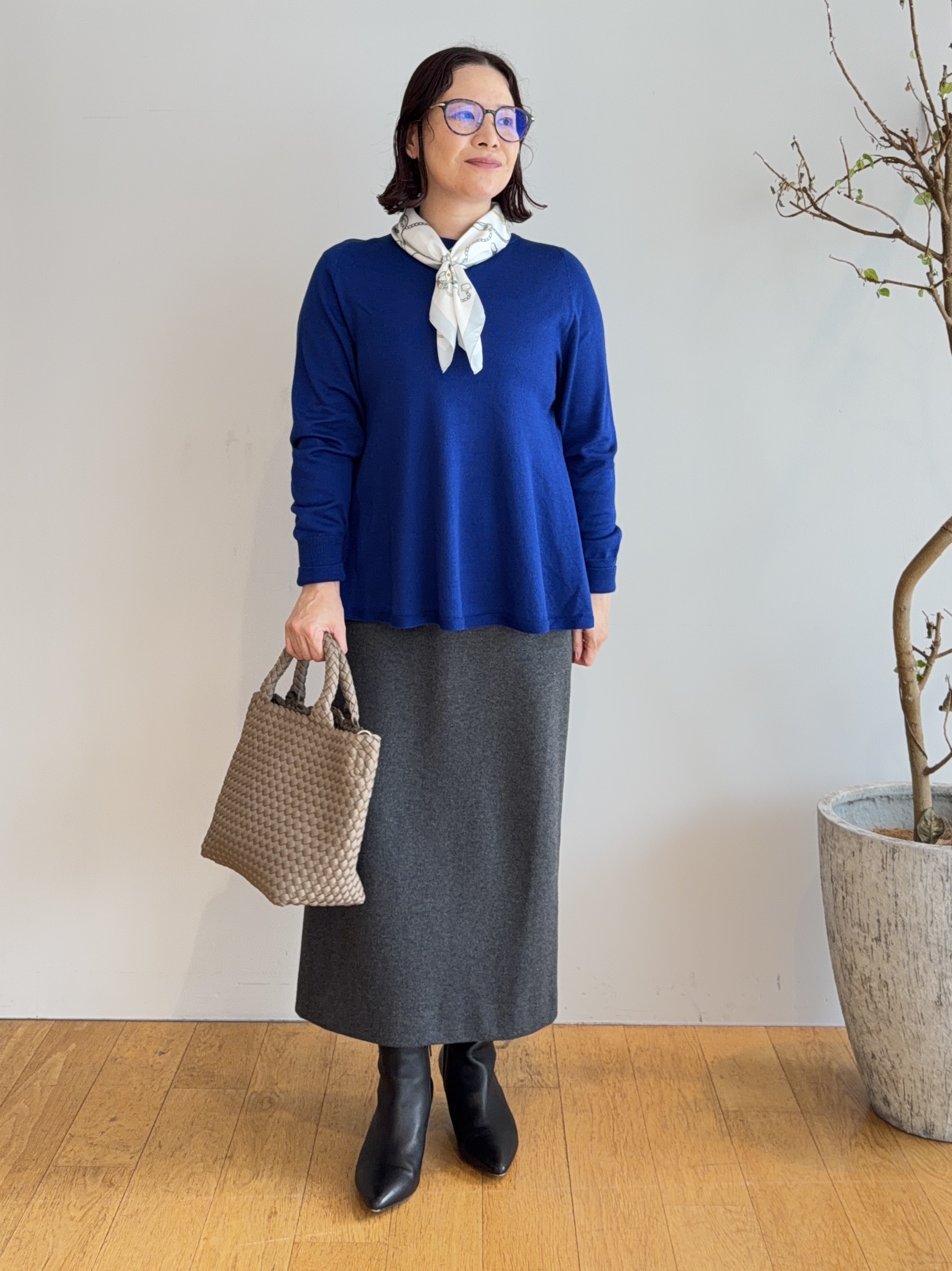 Asamiさんの「UNTITLED｜【きれいに体型カバー/8色展開】Aラインシルエットニットプルオーバー」を使ったコーディネート