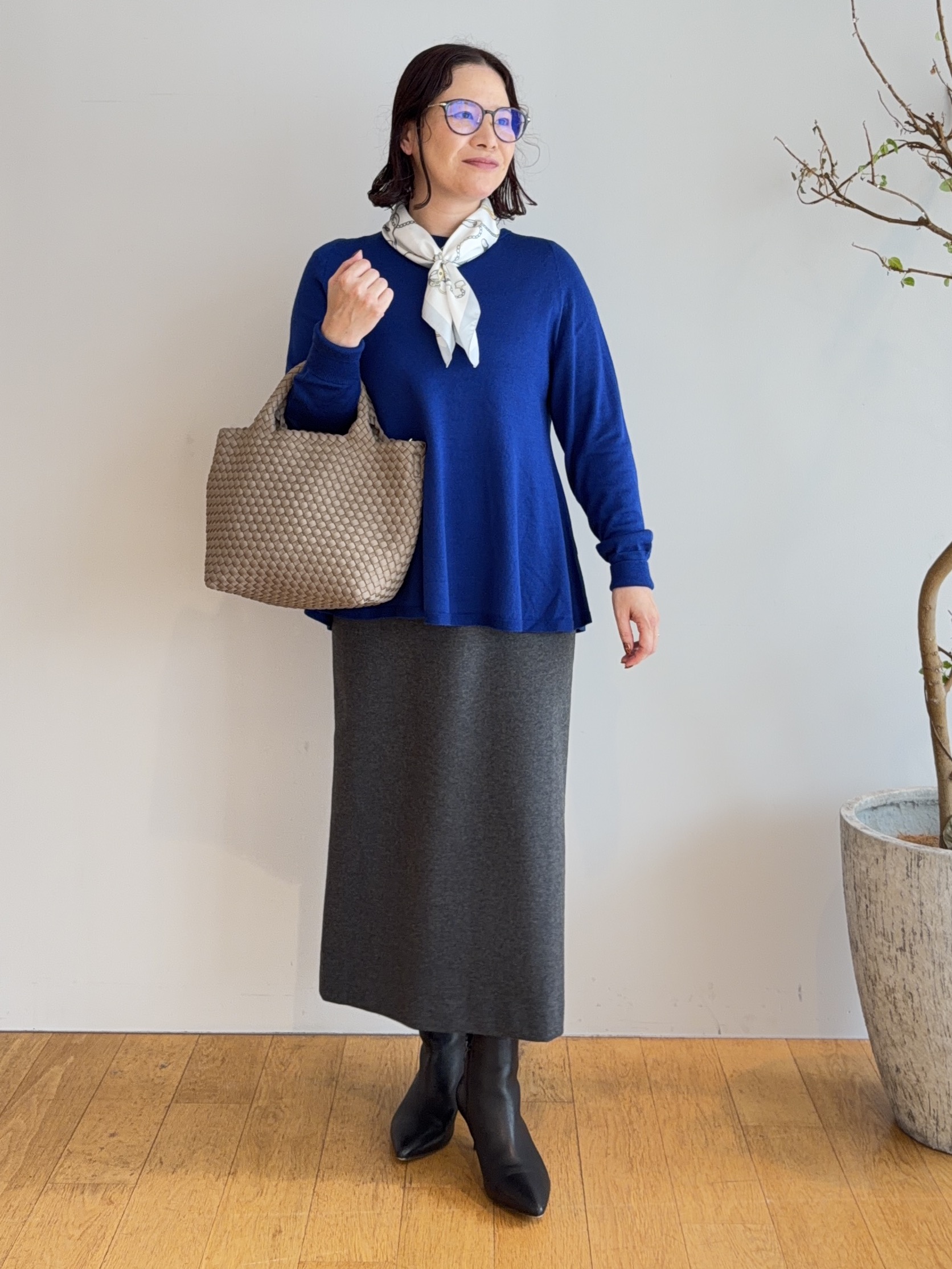 Asamiさんの「UNTITLED｜【きれいに体型カバー/8色展開】Aラインシルエットニットプルオーバー」を使ったコーディネート