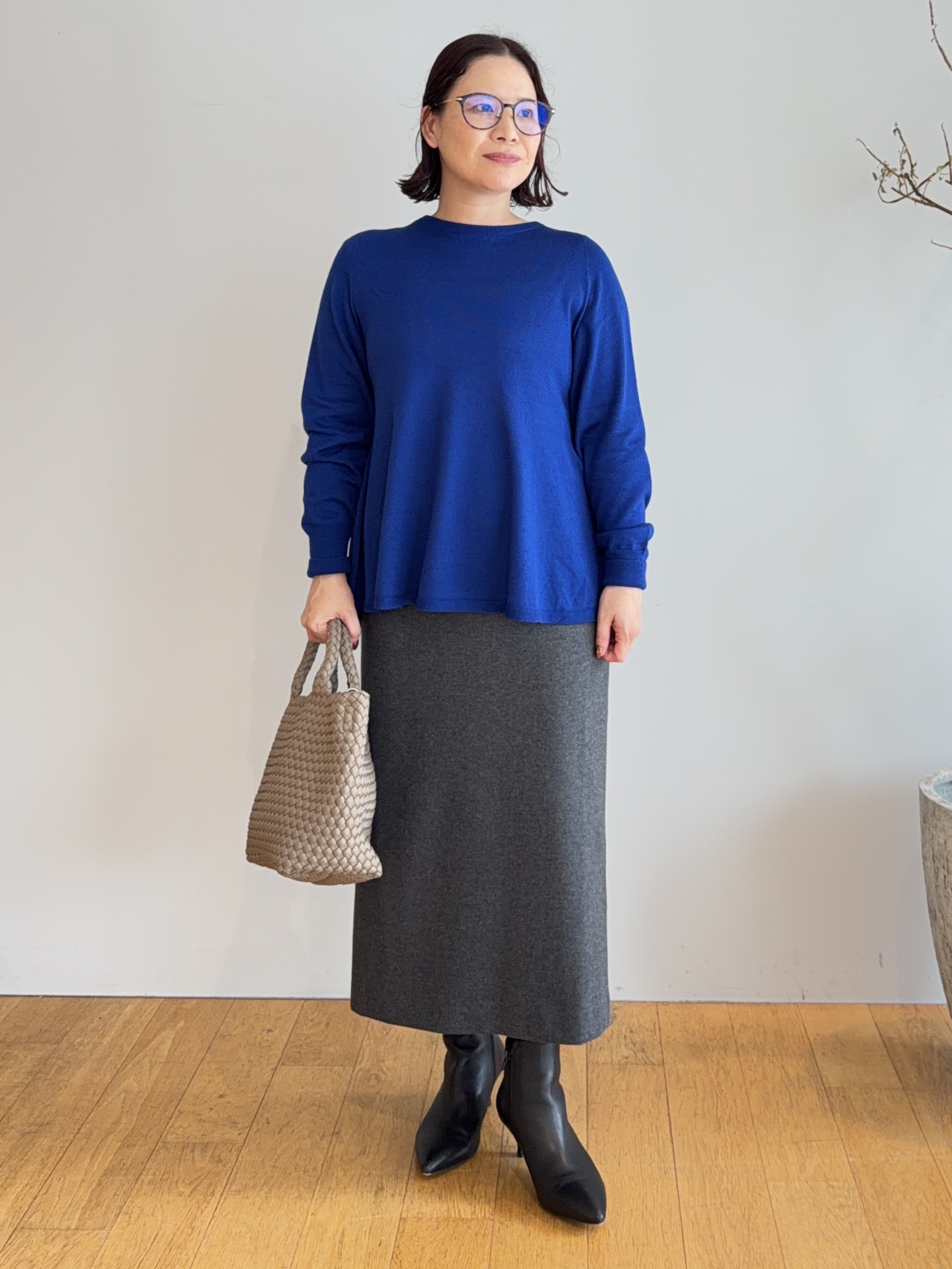 Asamiさんの「UNTITLED｜【きれいに体型カバー/8色展開】Aラインシルエットニットプルオーバー」を使ったコーディネート