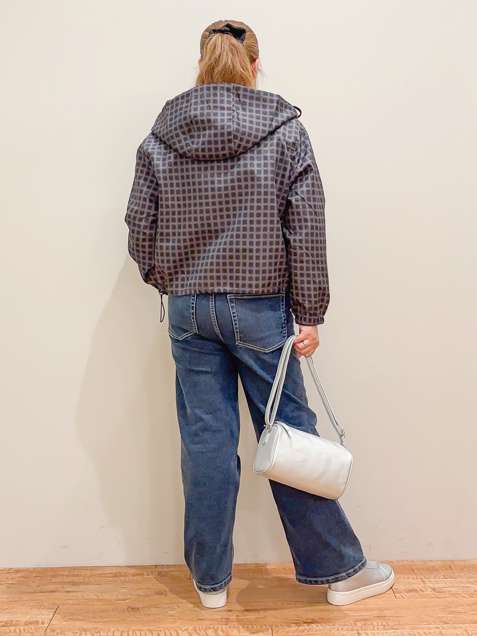 naoさんの「SHOO･LA･RUE｜【S-LL】チェック柄で差がつく プリントフーディブルゾン」を使ったコーディネート