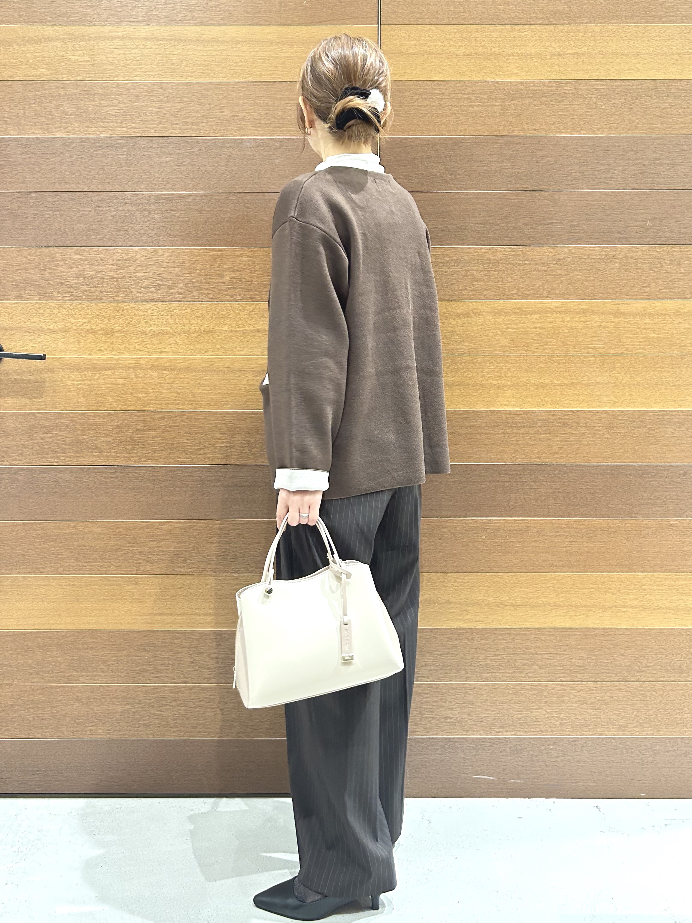 yumiさんの「OPAQUE.CLIP｜スナップボタン 配色ニットカーディガン【洗濯機OK】」を使ったコーディネート