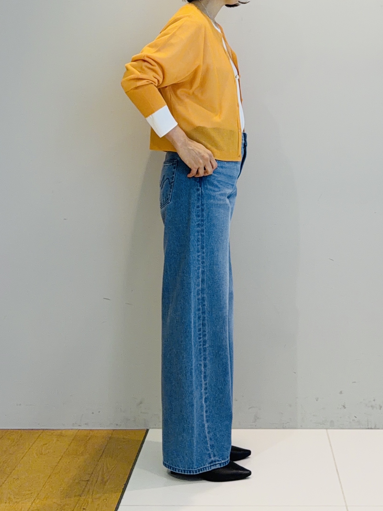 murayamaさんの「INDIVI｜【新作登場！】カーブシルエットデニム」を使ったコーディネート