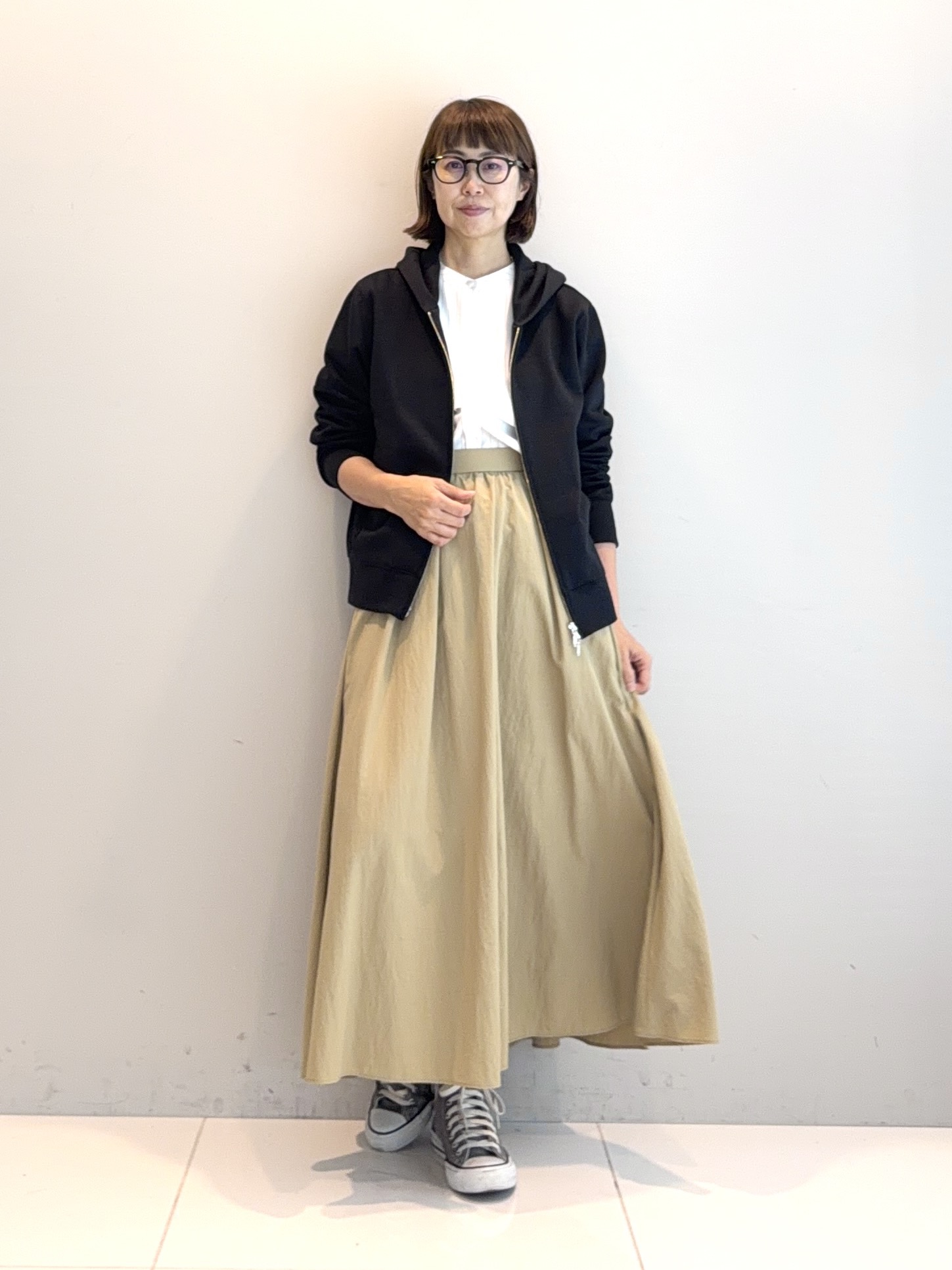murayamaさんの「INDIVI｜【羽織りにも！/UVケア/着る日傘】ケープ風ブラウス」を使ったコーディネート
