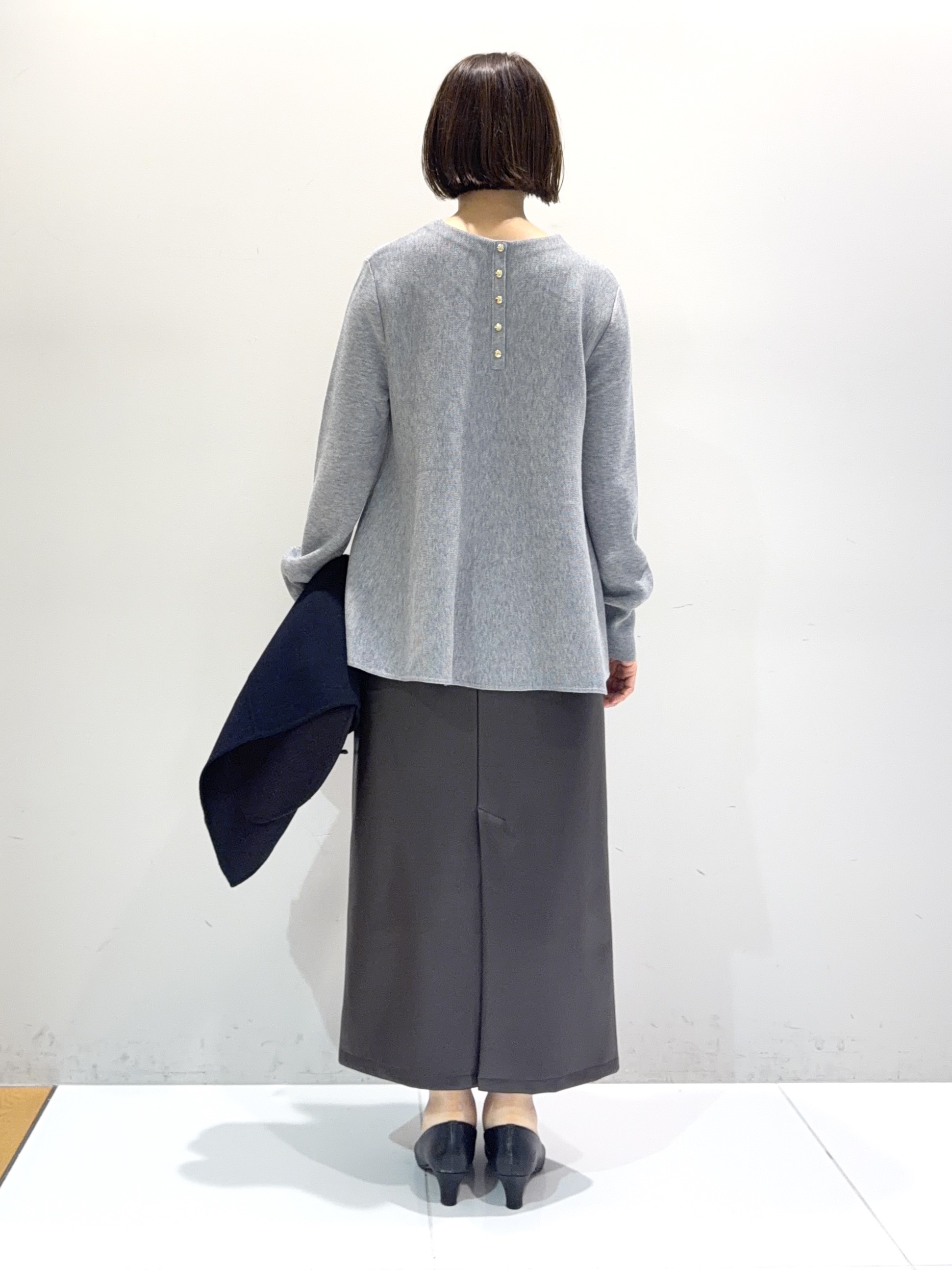 murayamaさんの「INDIVI｜【ラム革／美脚／通勤】レザーパンプス」を使ったコーディネート