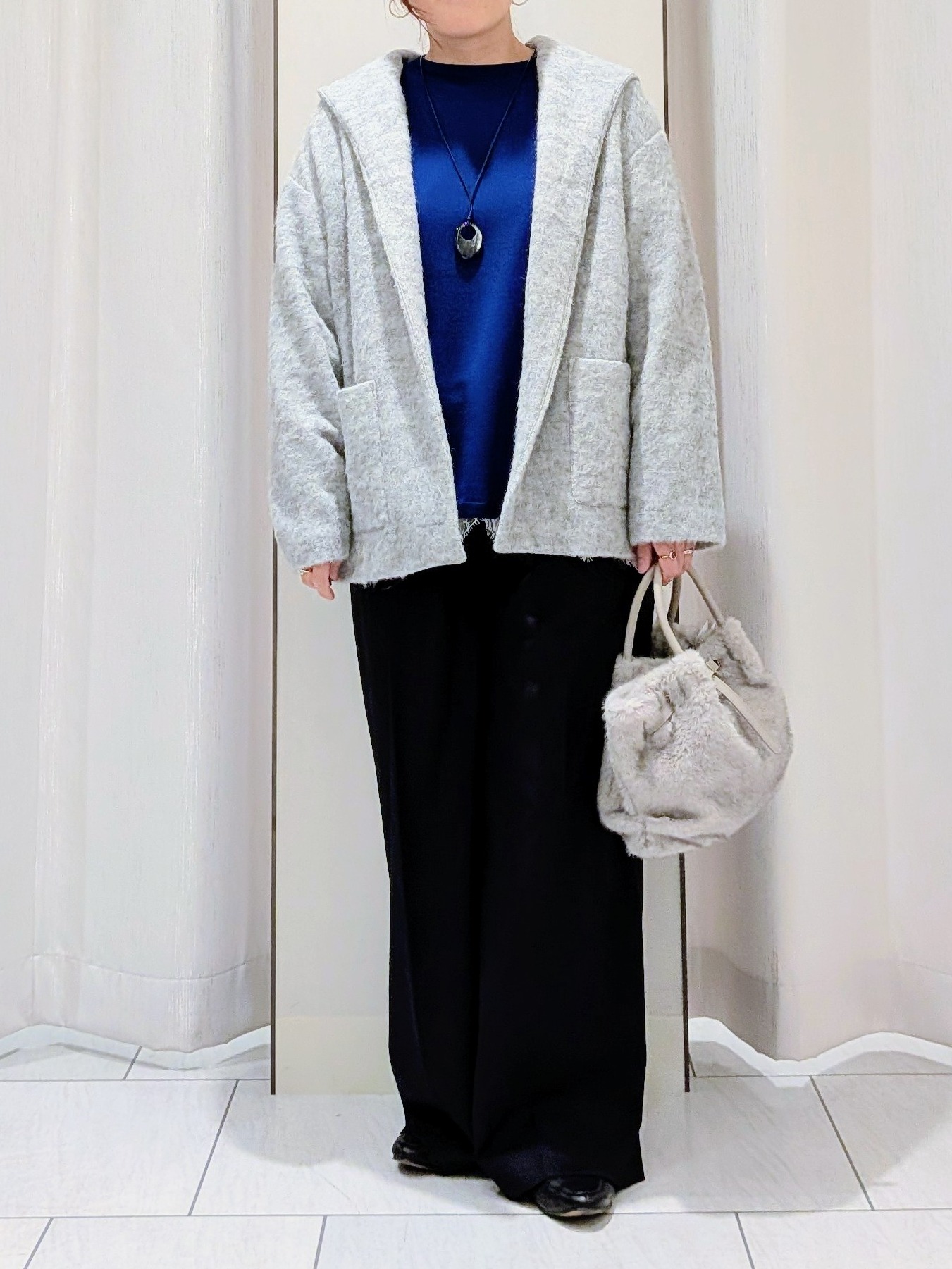 Onumaさんの「UNTITLED｜【きれいに体型カバー/8色展開】Aラインシルエットニットプルオーバー」を使ったコーディネート