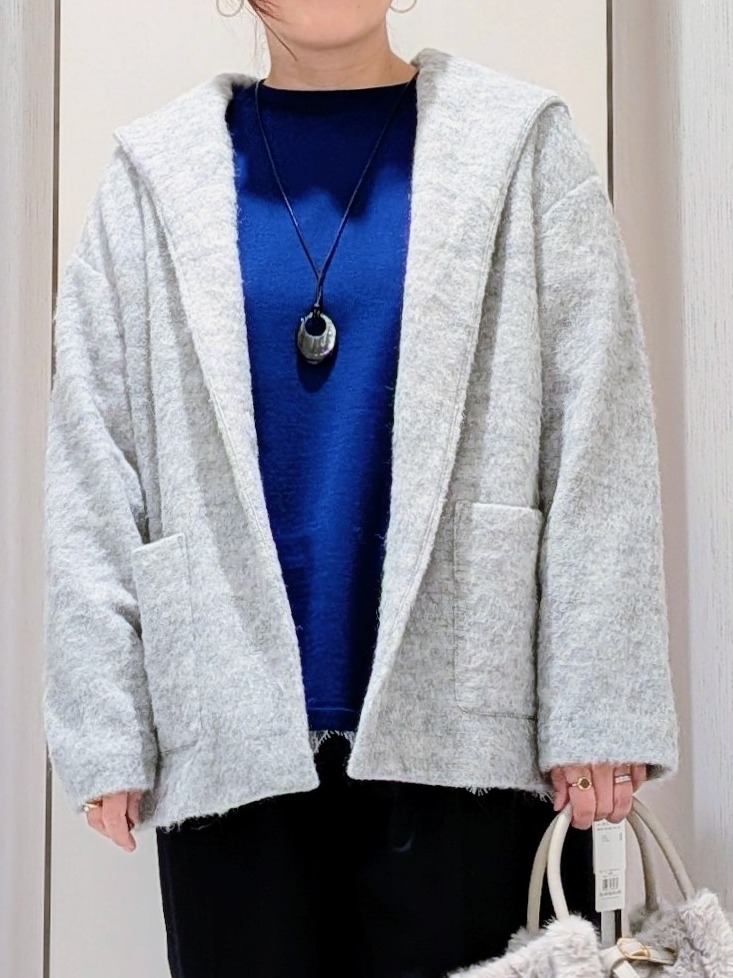 Onumaさんの「UNTITLED｜【きれいに体型カバー/8色展開】Aラインシルエットニットプルオーバー」を使ったコーディネート