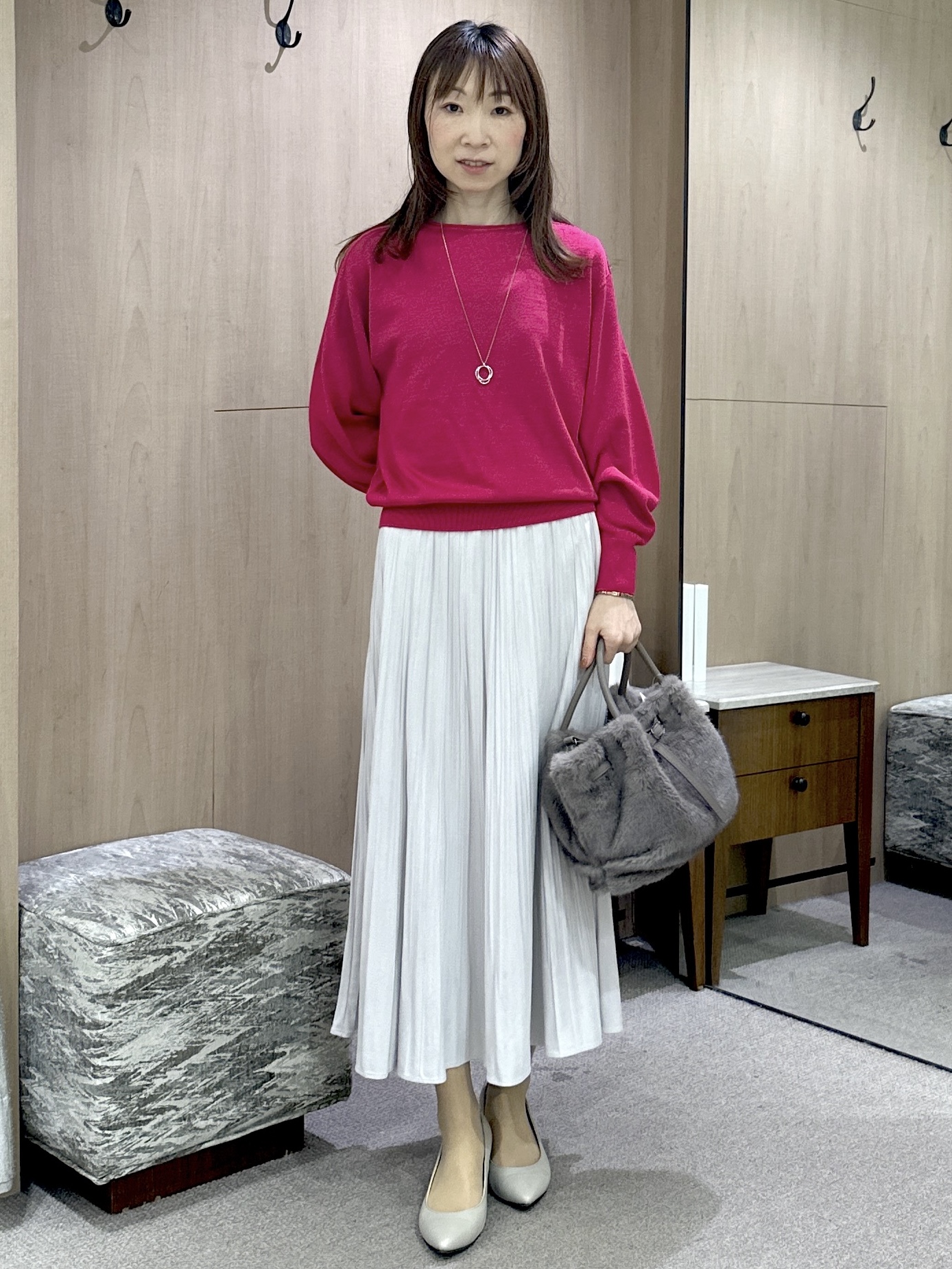 Miwaさんの「UNTITLED｜【大人の抜け感/8色展開】ボリュームスリーブニットプルオーバー」を使ったコーディネート