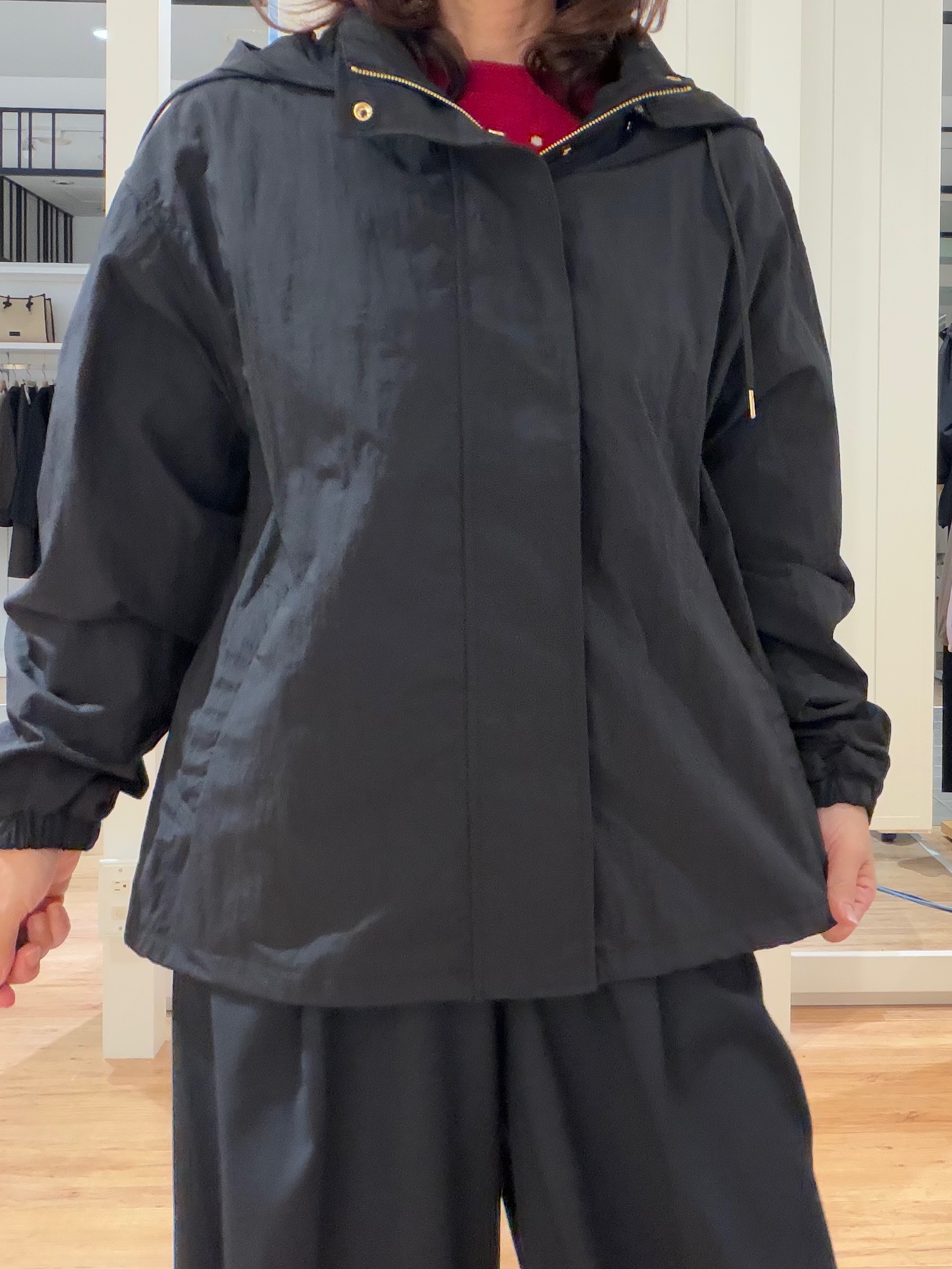 Fujitaさんの「Dessin｜【撥水/2WAY/洗える】フード取り外し可能 撥水ナイロンマンパ」を使ったコーディネート