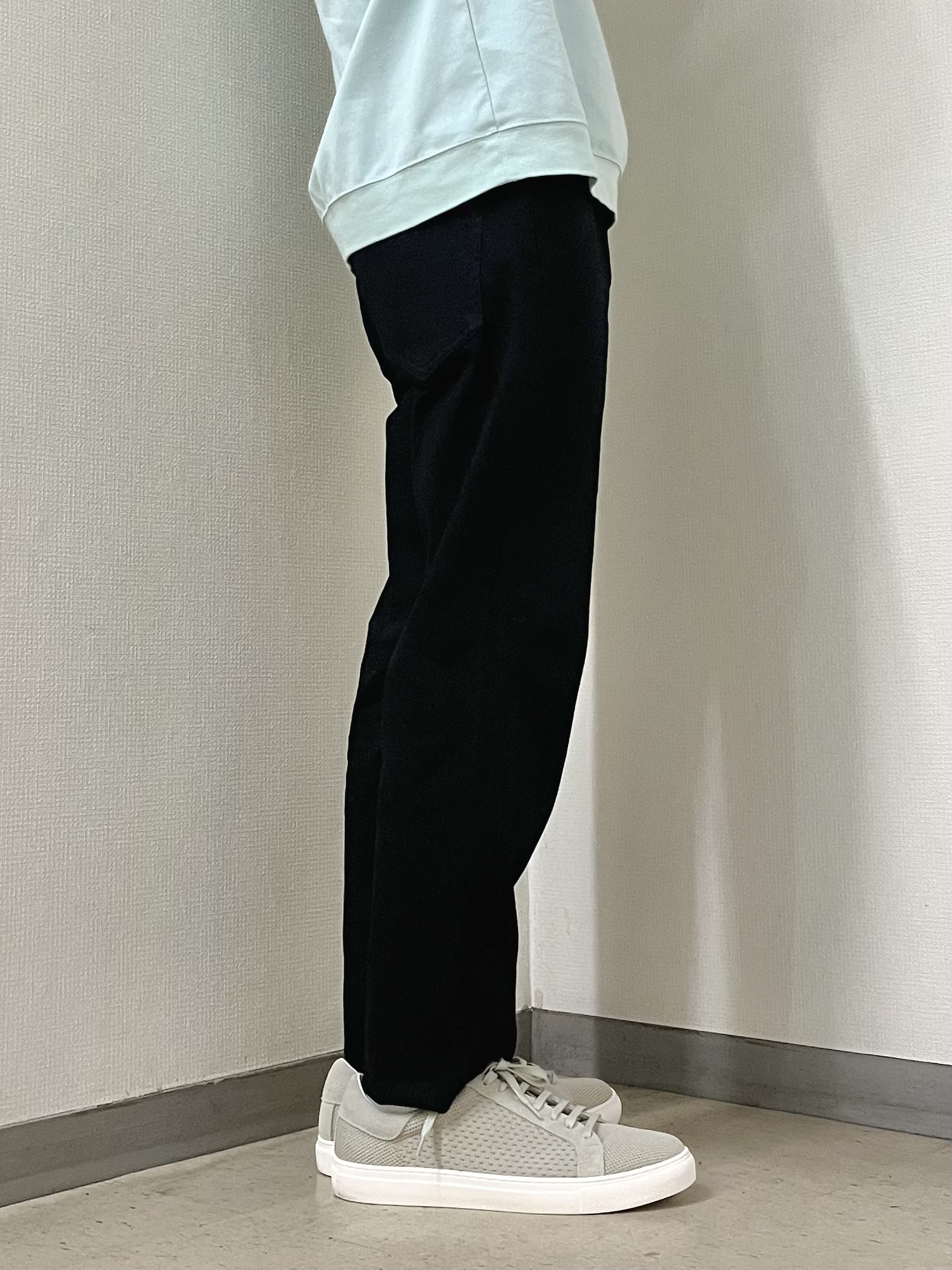 URAさんの「TAKEO KIKUCHI｜【360&deg;ストレッチ】デニムライクジャージ ジャケット」を使ったコーディネート
