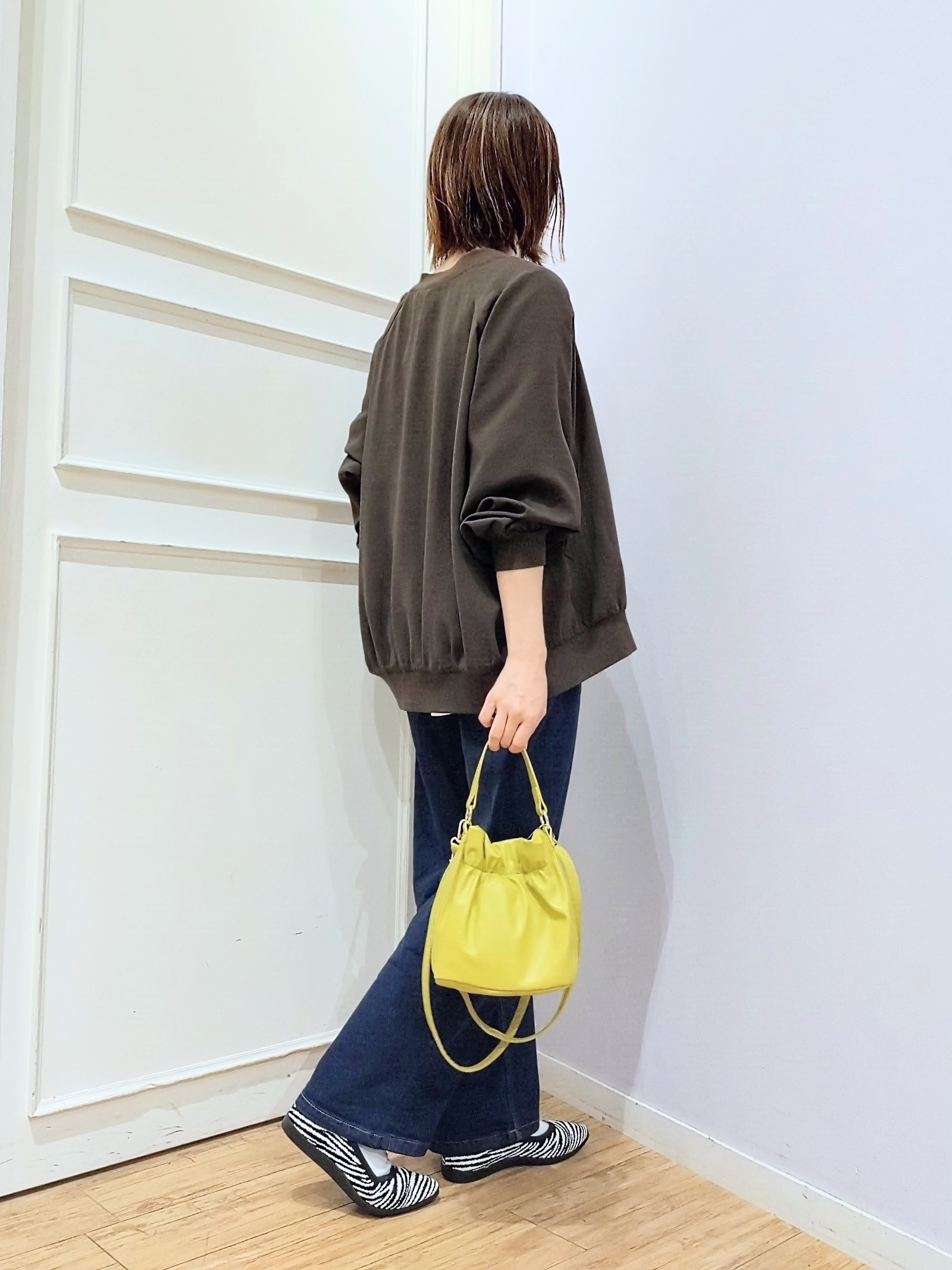 miomioさんの「SHOO･LA･RUE｜【S-LL】洗濯後しわになりにくい 麻調リブブルゾン」を使ったコーディネート