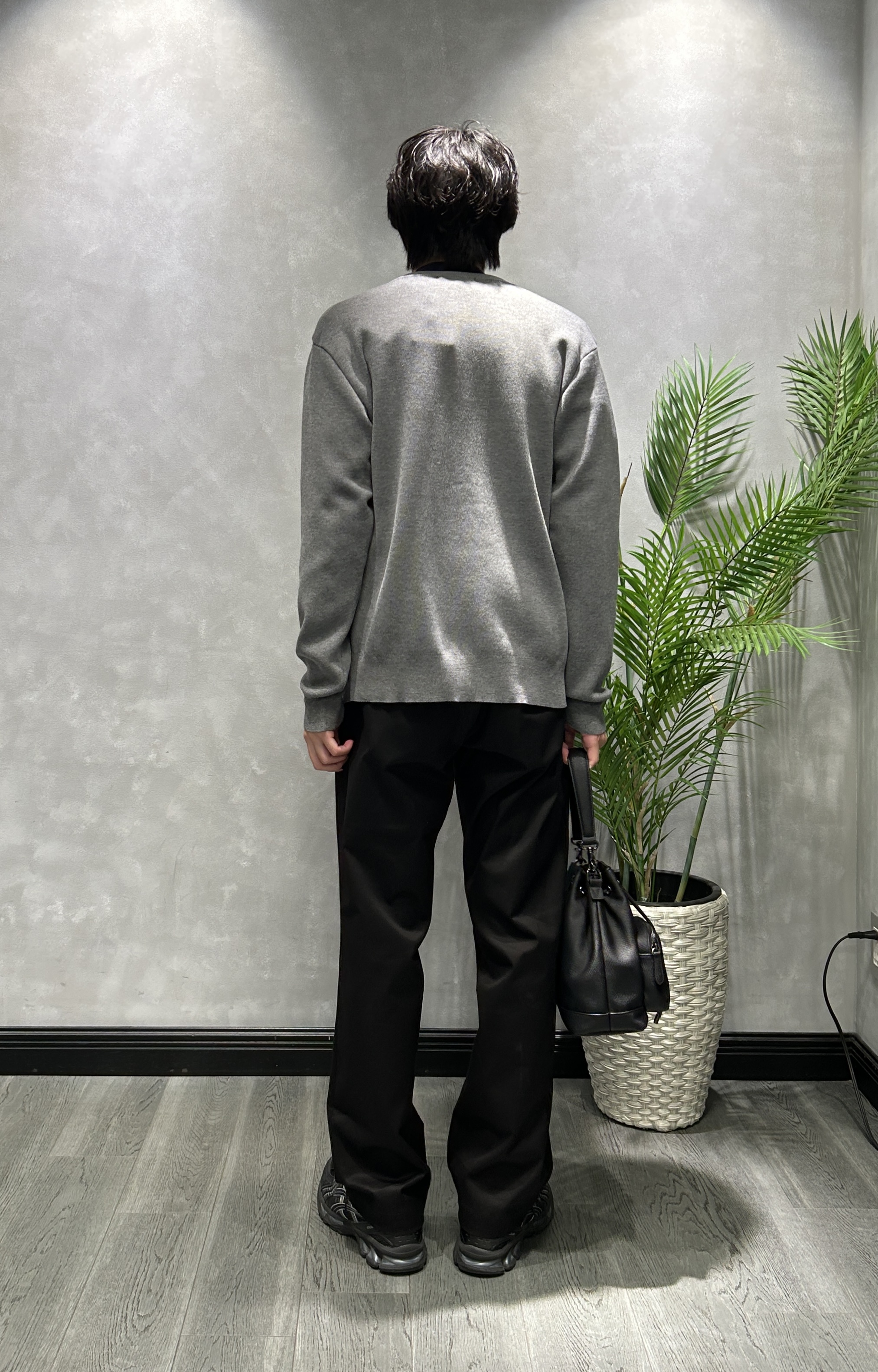ruiさんの「TAKEO KIKUCHI｜【BOWLER HAT LABEL】日本製クルーネックカーディガン」を使ったコーディネート