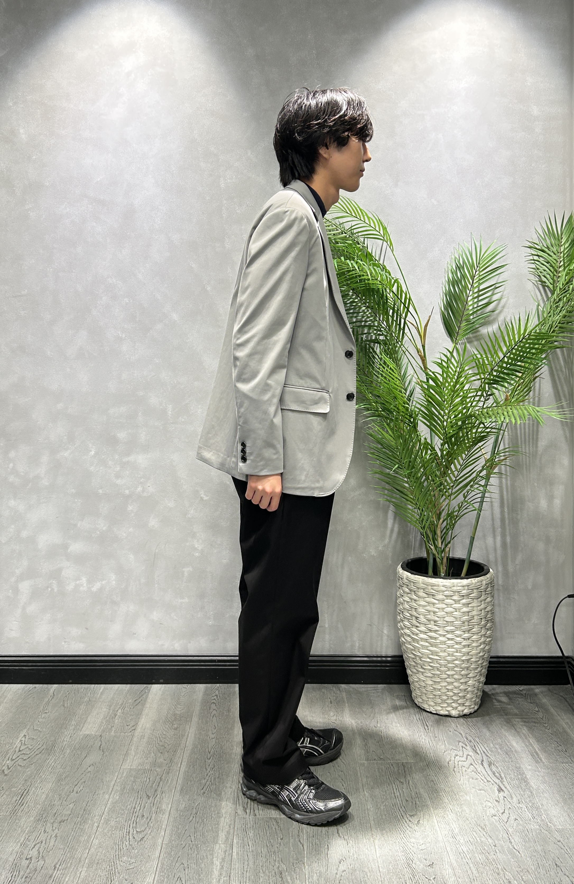 ruiさんの「TAKEO KIKUCHI｜【360&deg;ストレッチ／軽量】None Of Stress ライト ジャケット（セットアップ対応）」を使ったコーディネート