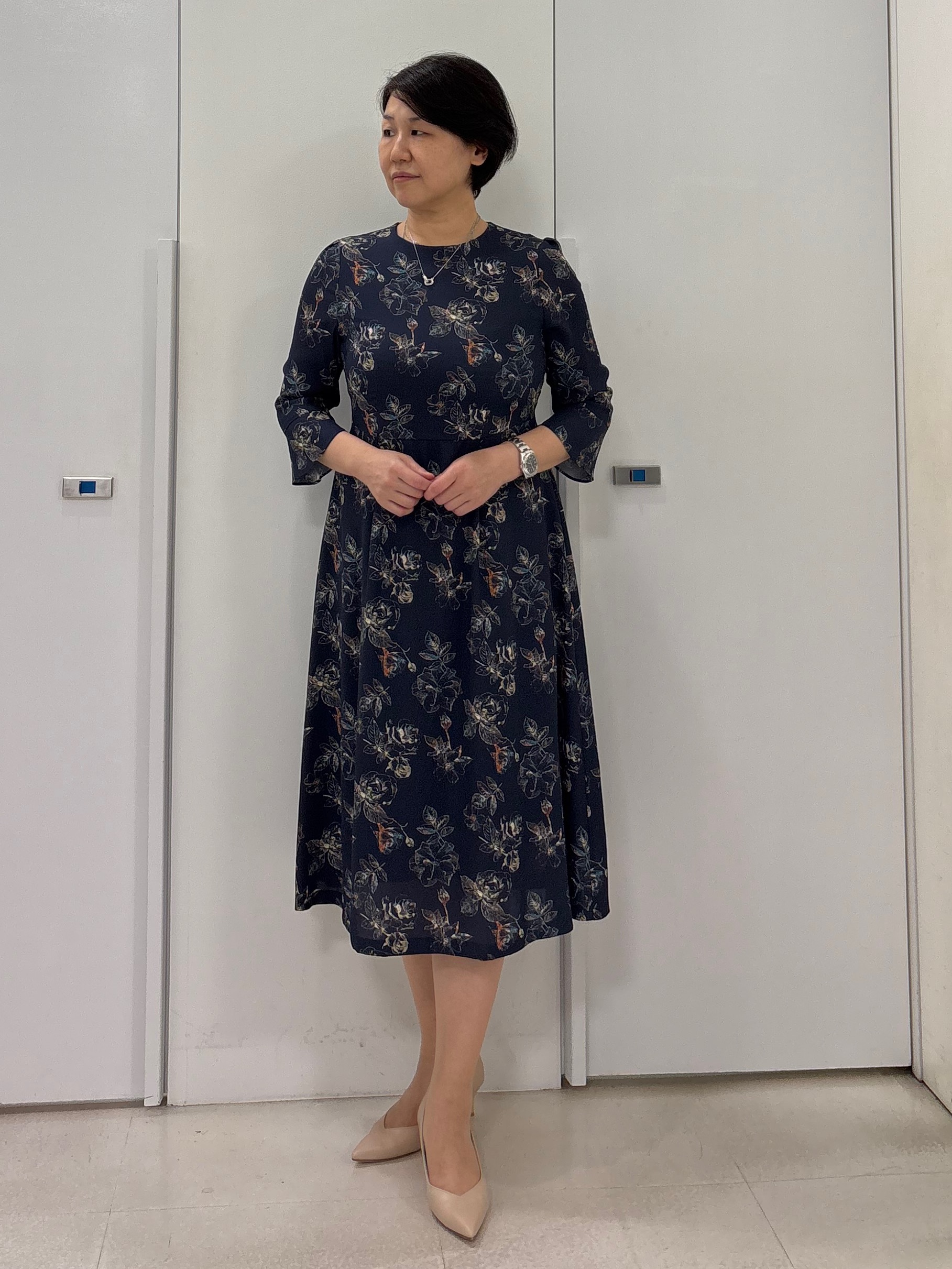 hIさんの「COUP DE CHANCE｜【手洗い可／日本製】花柄ワンピース」を使ったコーディネート