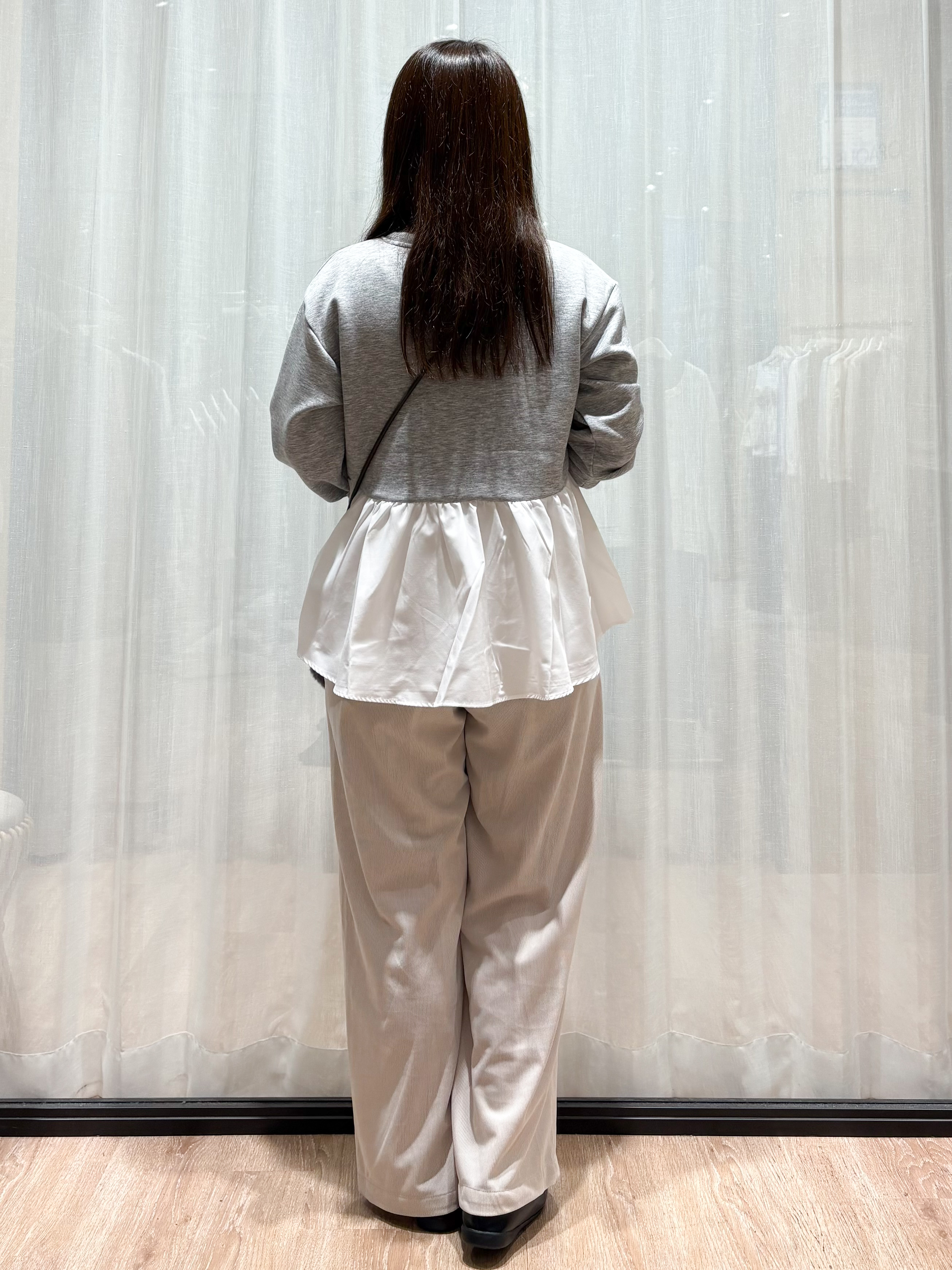 かなさんの「OPAQUE.CLIP｜ペプラムドッキングトップス【洗濯機OK】」を使ったコーディネート