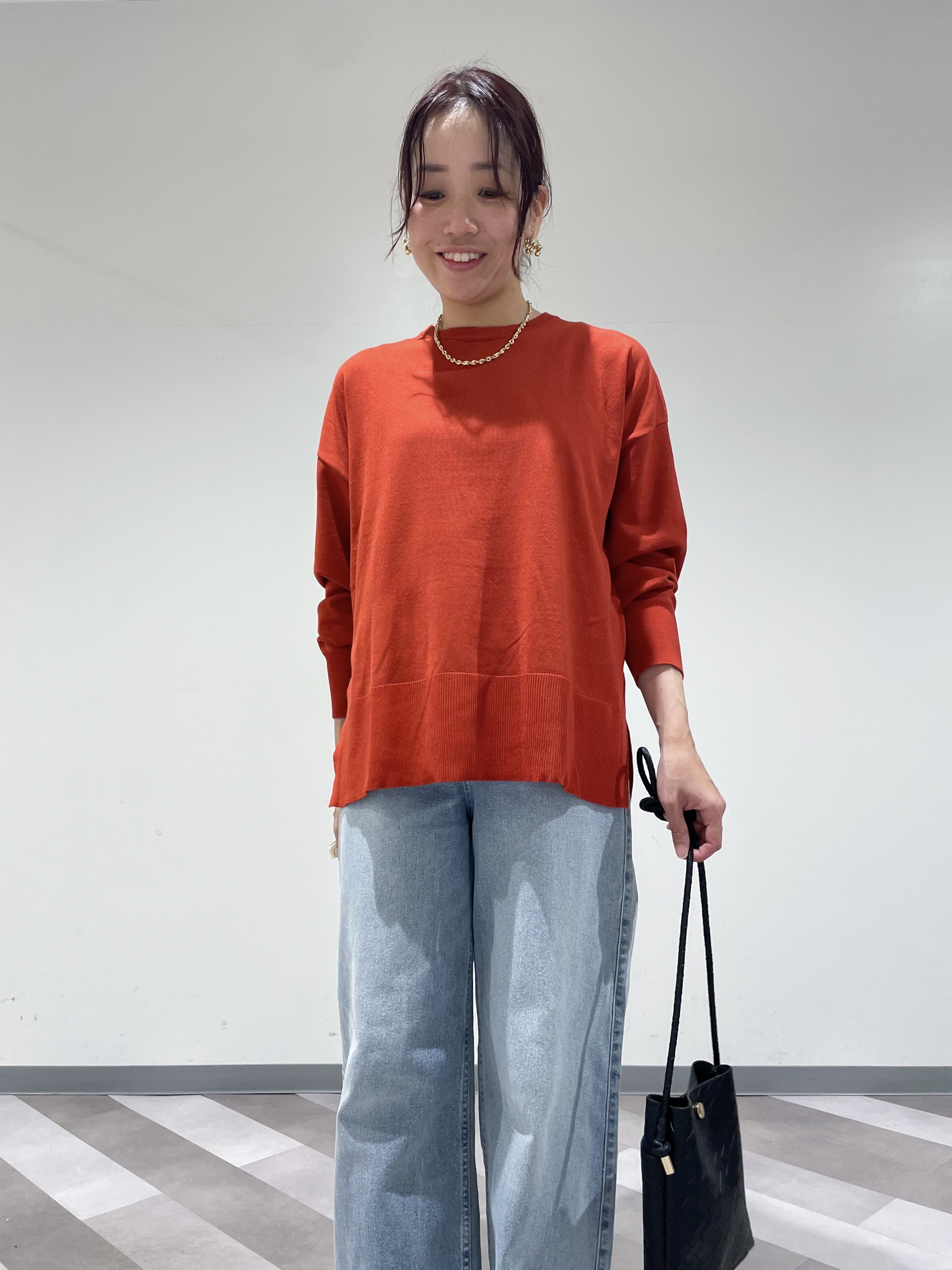 ともも。さんの「OPAQUE.CLIP｜リラクシークルーニット【洗濯機OK】」を使ったコーディネート