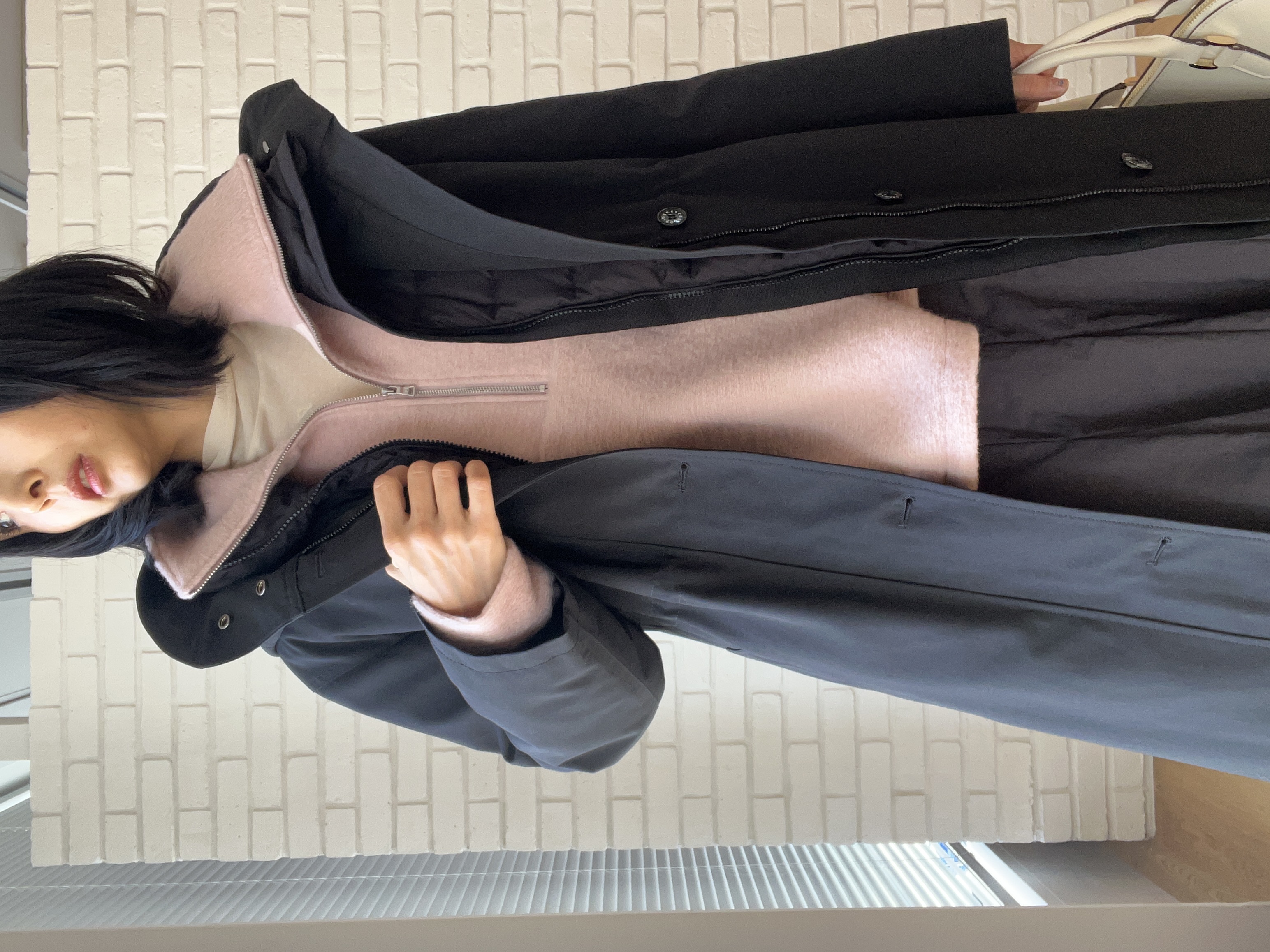 misaさんの「DRESSTERIOR｜モノトーンドッグチャーム」を使ったコーディネート