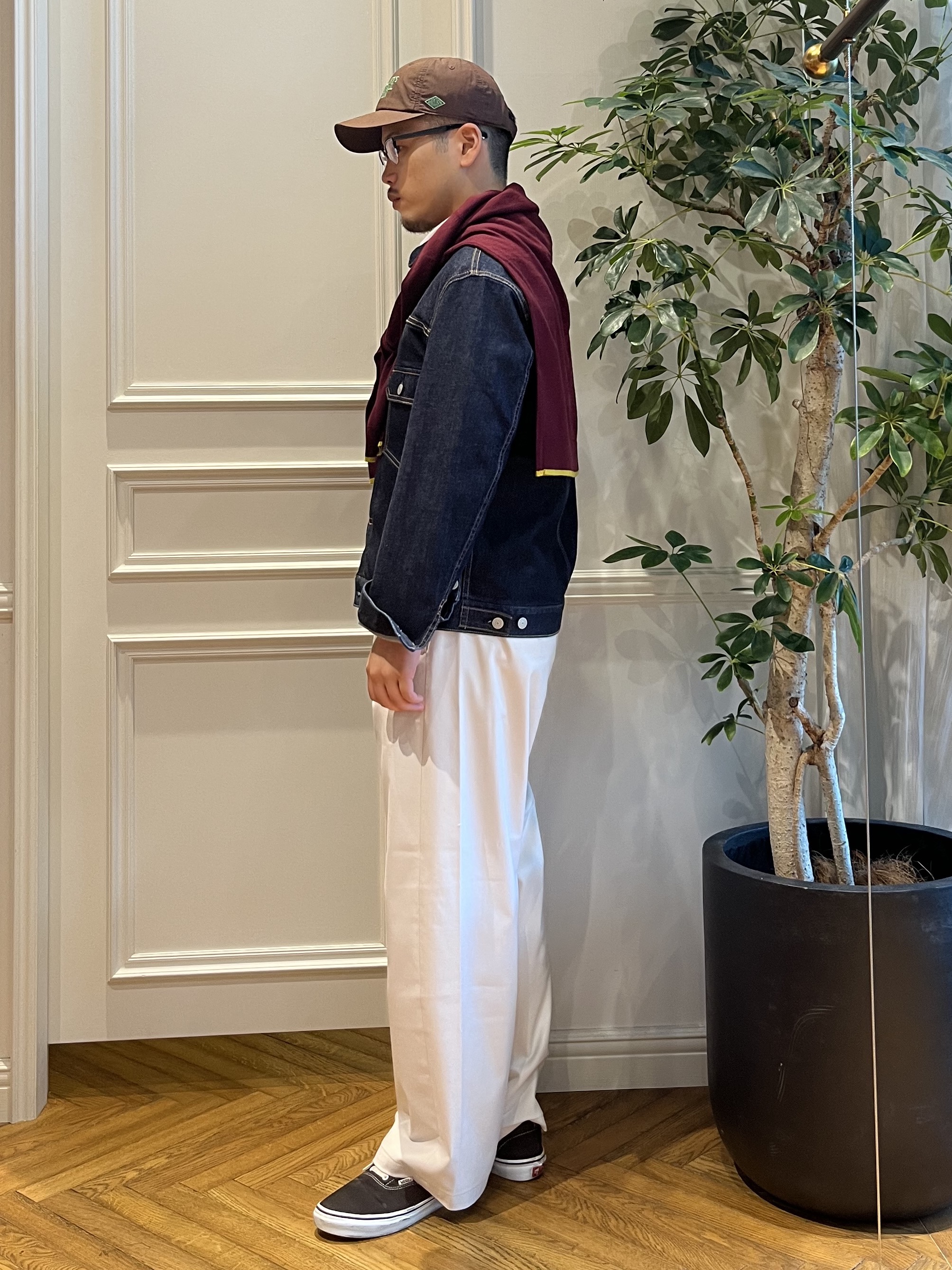 Tokuさんの「DRESSTERIOR｜ゼニアバルーファ キャッシュウール Vネックプルオーバー」を使ったコーディネート