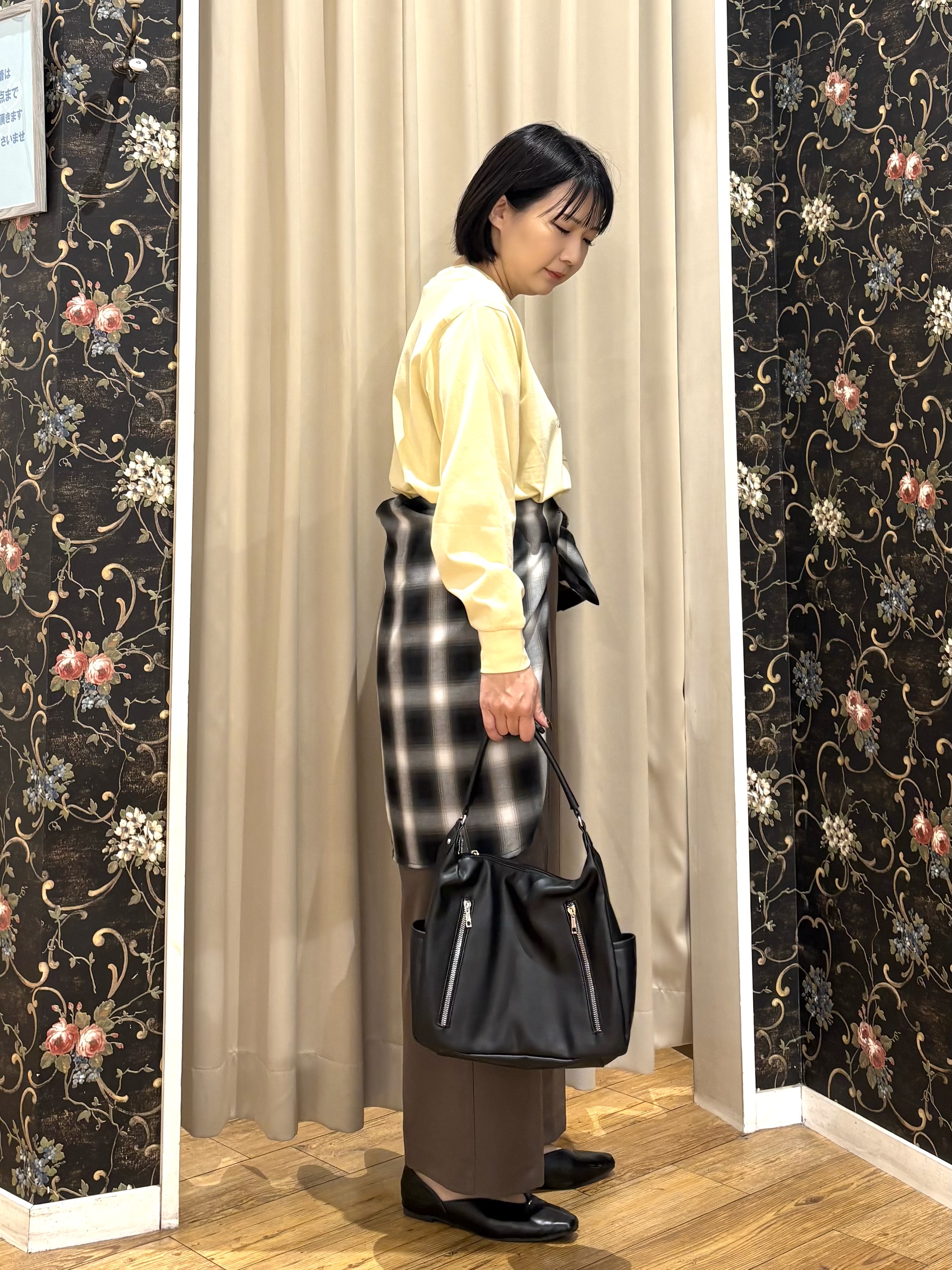 ネリさんの「SHOO･LA･RUE｜【洗濯後しわになりにくい/S-LL】気分で選ぶ 大人のデイリー使いに ベーシックシャツ」を使ったコーディネート