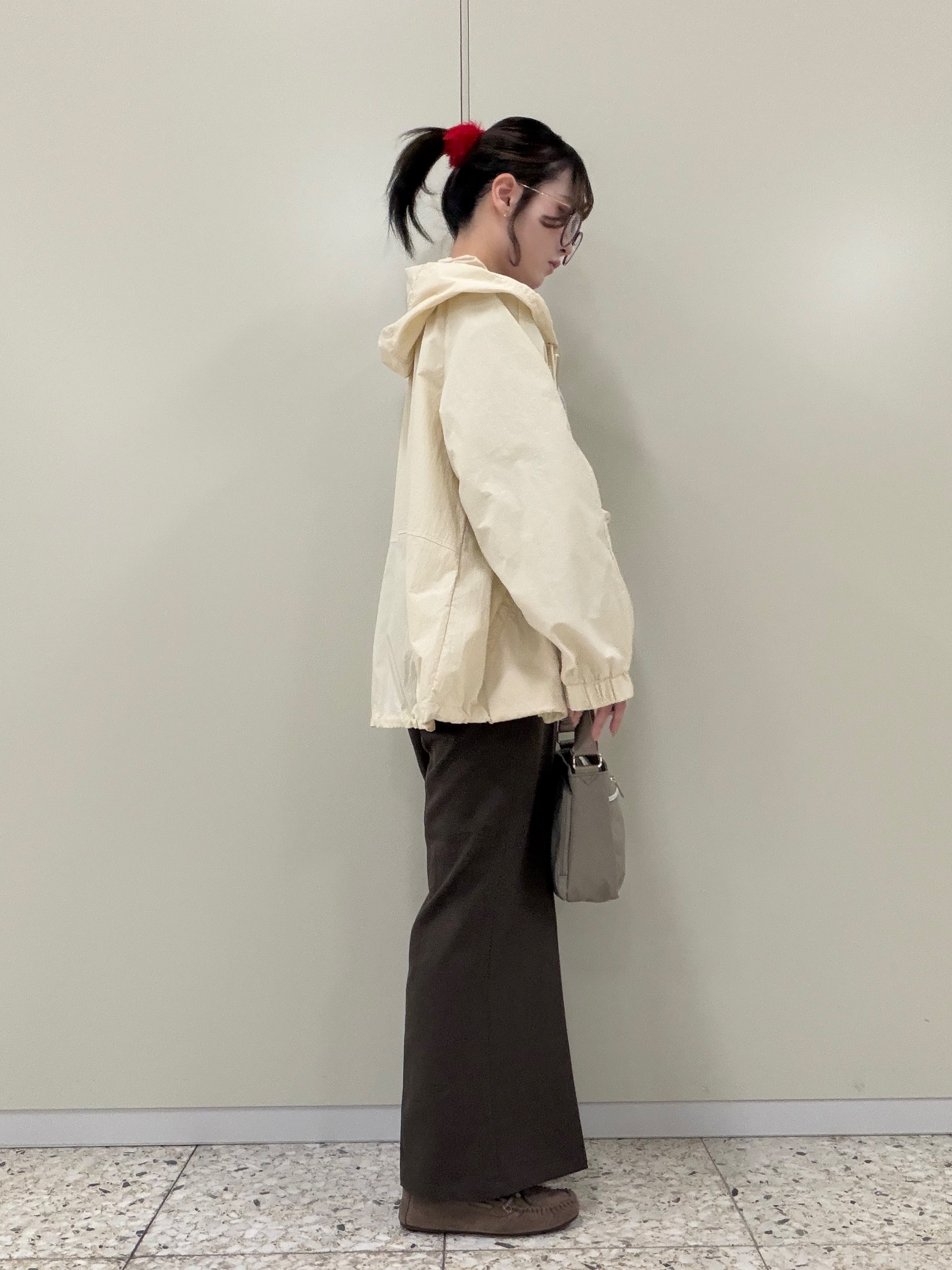 ひよりん⭐️さんの「SHOO･LA･RUE｜【S-LL/撥水】ゴールドパーツで女性らしく ギャザーブルゾン」を使ったコーディネート