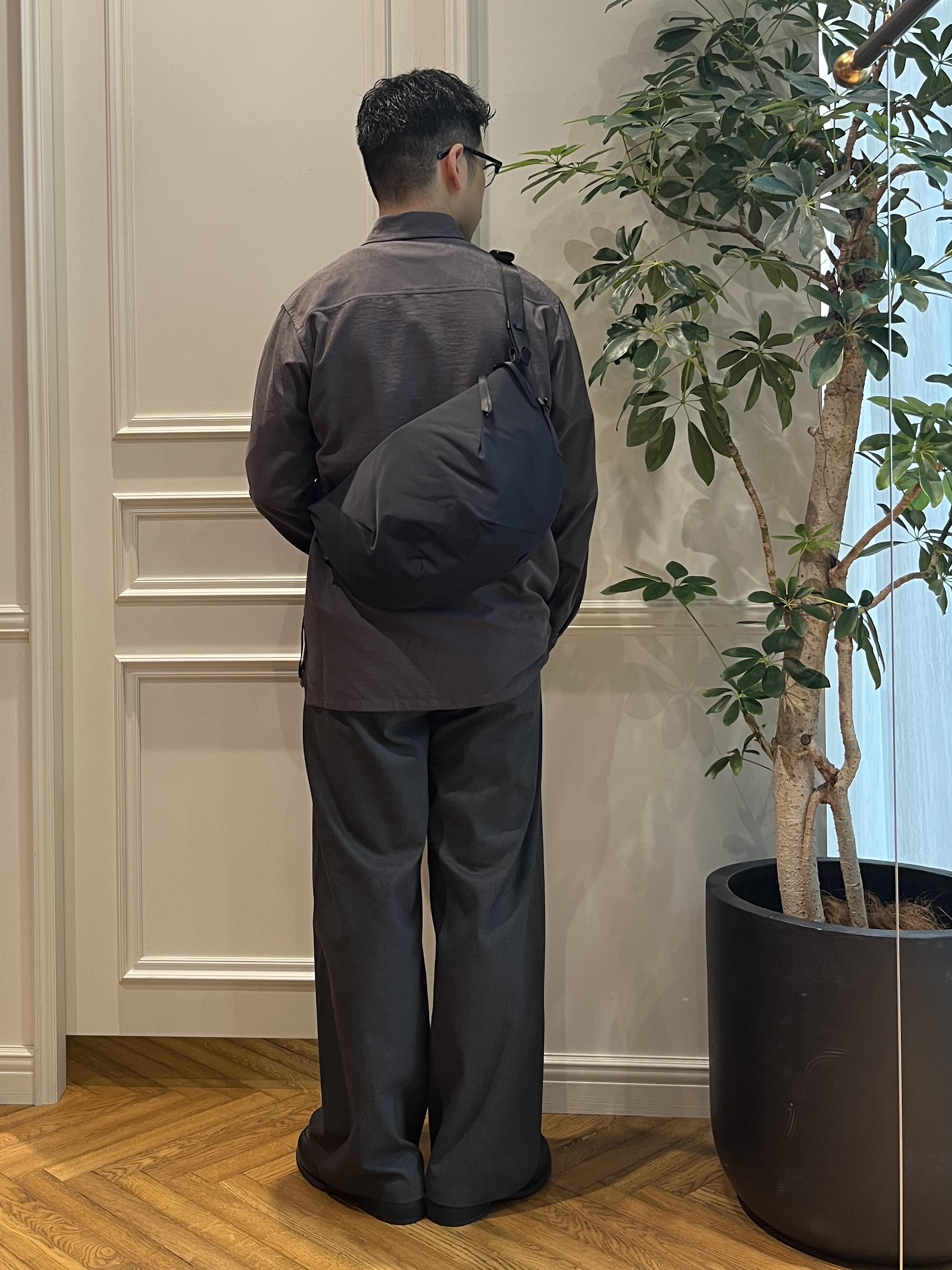 Tokuさんの「DRESSTERIOR｜【ウォッシャブル】スウェードタッチ キュプラフィブリル シャツ」を使ったコーディネート