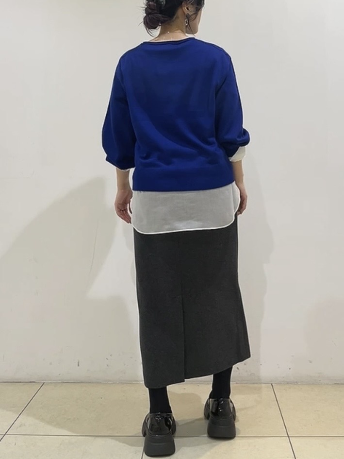watanabeさんの「UNTITLED｜【店頭人気！/品よくゆったり】ボリュームスリーブニットプルオーバー」を使ったコーディネート