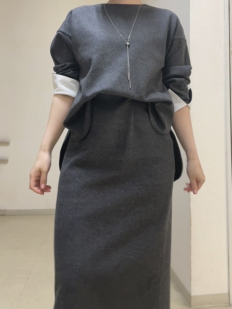 watanabeさんの「UNTITLED｜【セットアップ可/スウェットライク】袖口シャツドッキングプルオーバー」を使ったコーディネート