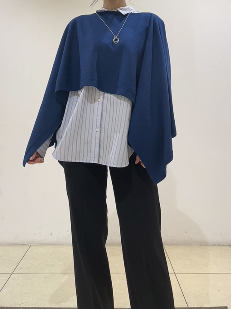 watanabeさんの「UNTITLED｜【2WAY／着回し◎】ウール混ニットケープポンチョ」を使ったコーディネート