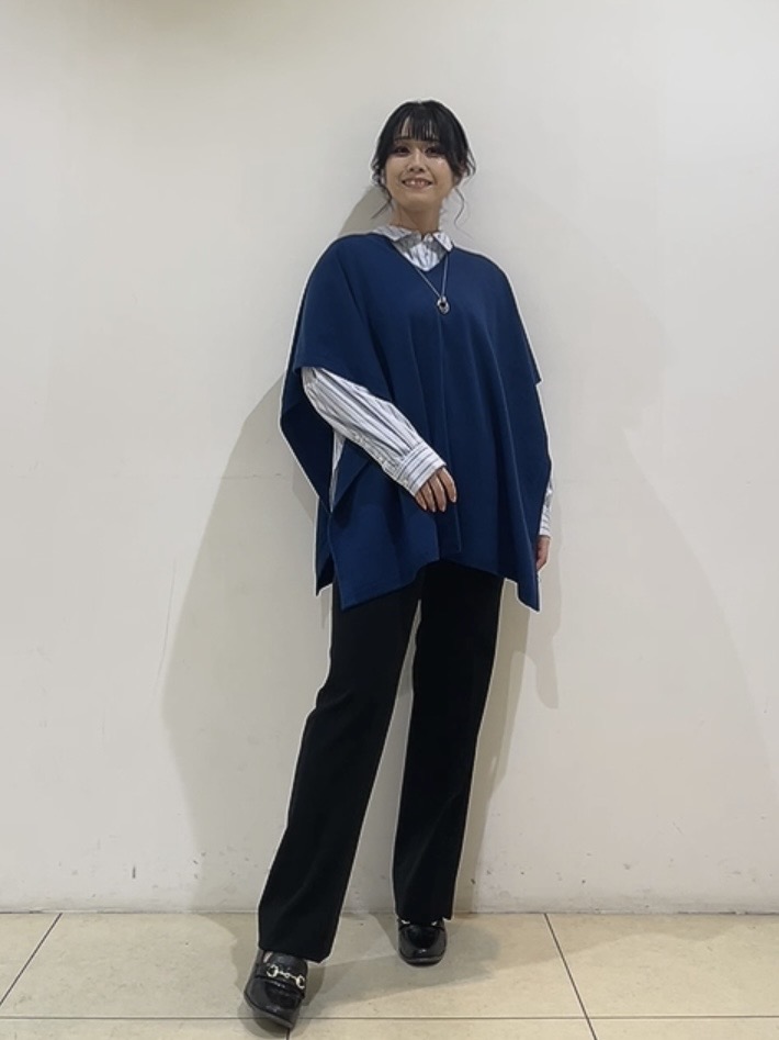 watanabeさんの「UNTITLED｜【2WAY／着回し◎】ウール混ニットケープポンチョ」を使ったコーディネート