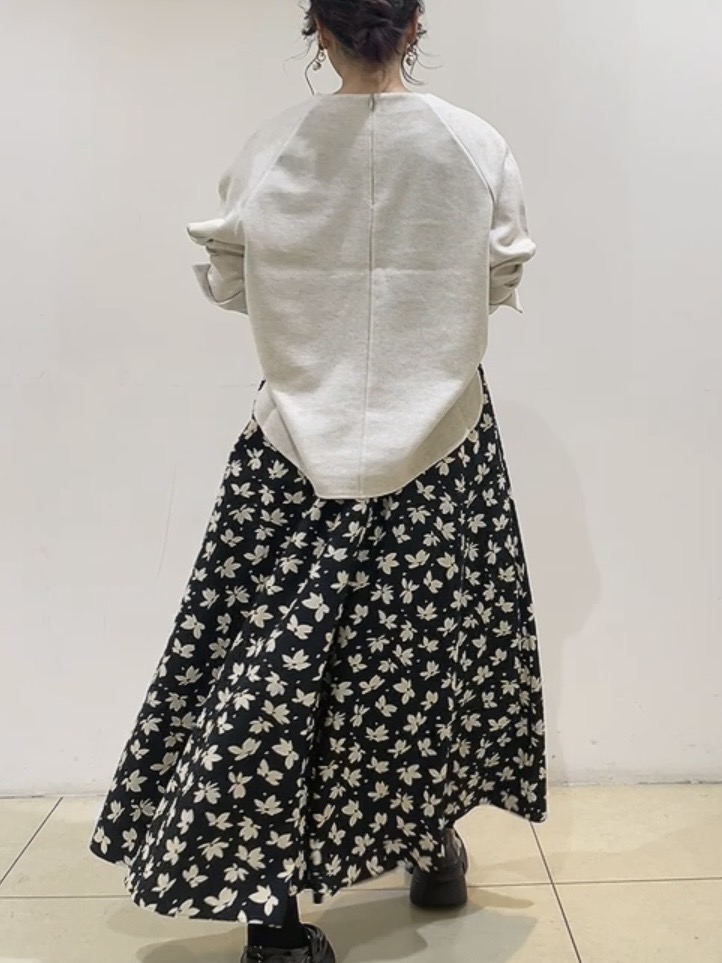 watanabeさんの「UNTITLED｜【セットアップ可/スウェットライク】袖口シャツドッキングプルオーバー」を使ったコーディネート