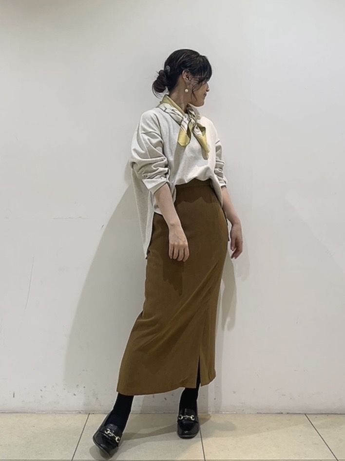 watanabeさんの「UNTITLED｜【セットアップ可/スウェットライク】袖口シャツドッキングプルオーバー」を使ったコーディネート
