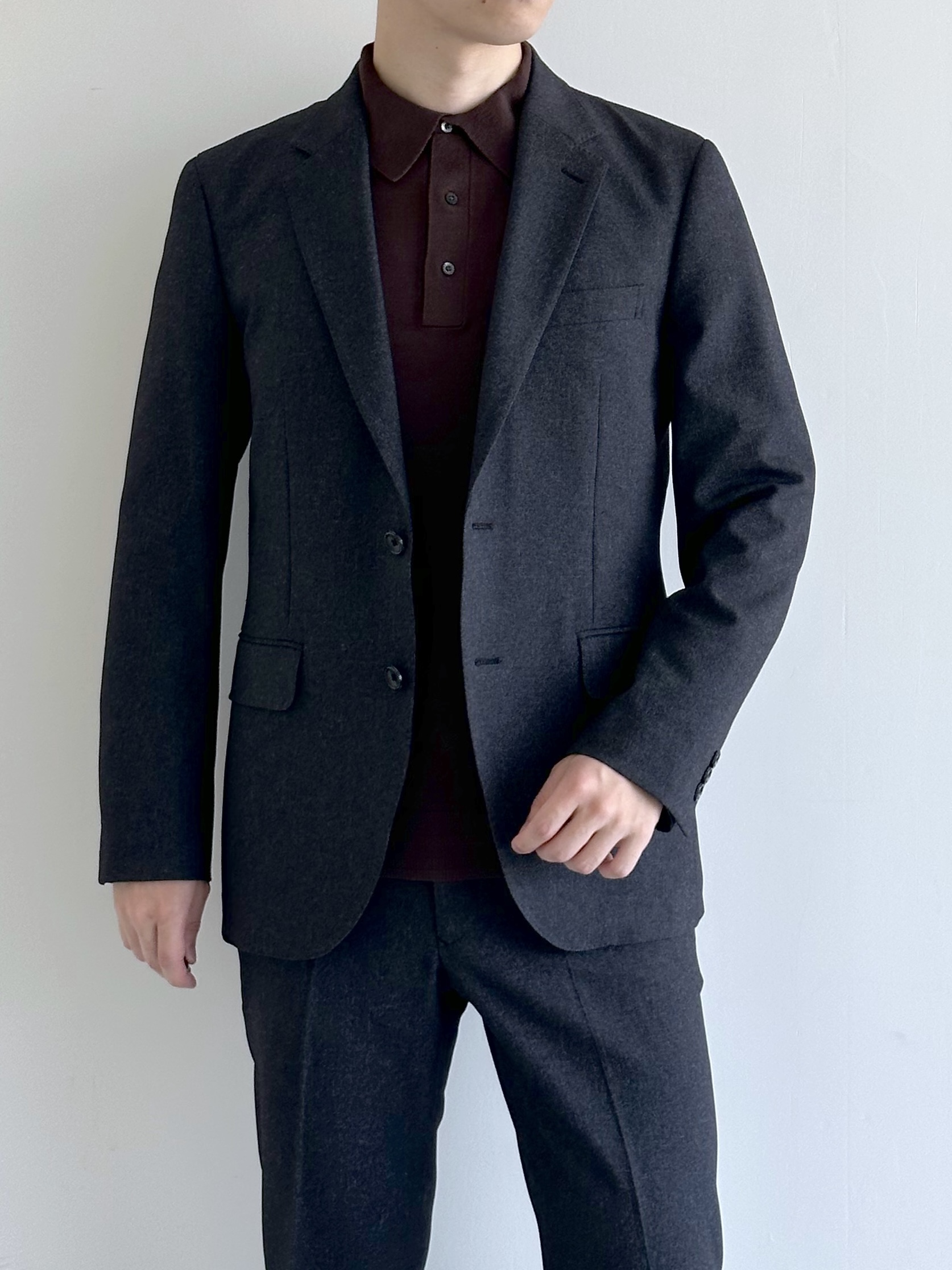 イッシーさんの「TAKEO KIKUCHI｜ウールライクキャットフット ジャケット」を使ったコーディネート