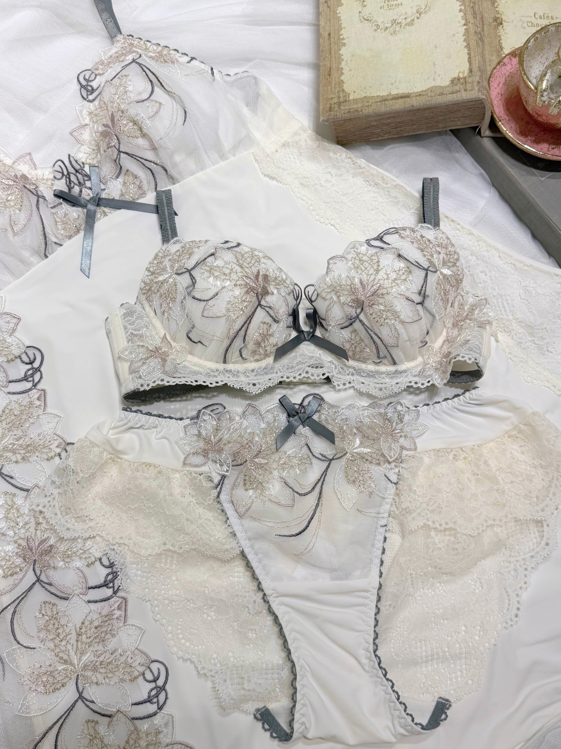 cocoさんの「Risa Magli｜ジェシカ ブラジャー （B－C） ＜Sweet Rich（スウィートリッチ）＞」を使ったコーディネート